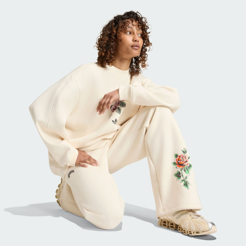 ORIGINALS ROSE GRAPHIC SWEATPANT 6