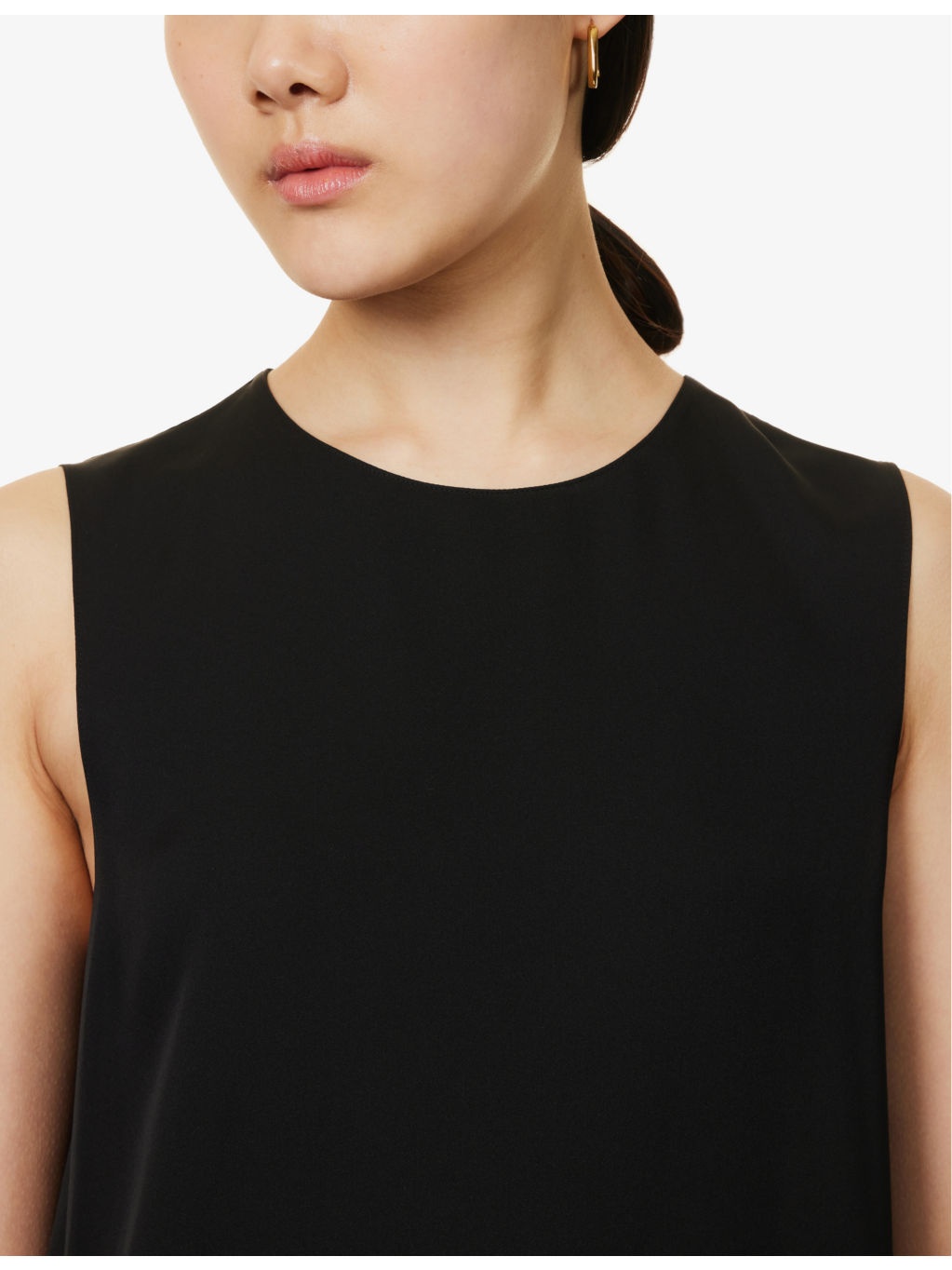 Sleeveless round-neck silk top - 5