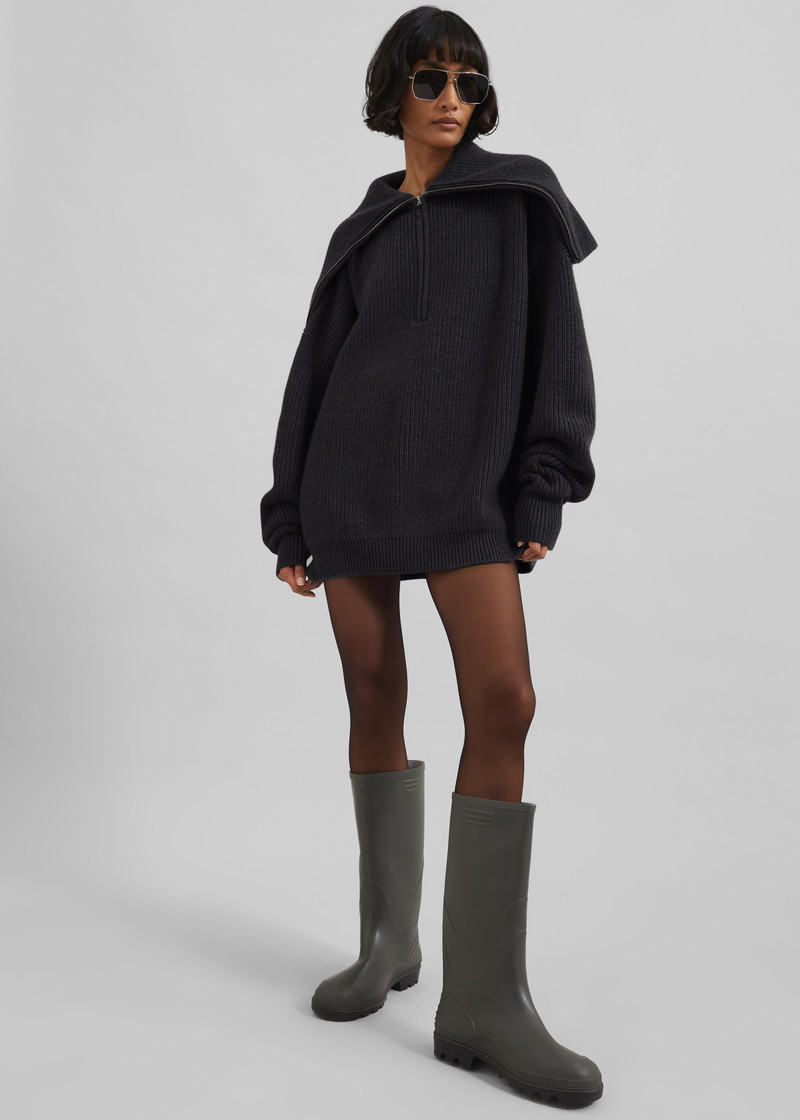 Hazel Oversized Wool Jumper - Dark Grey 4