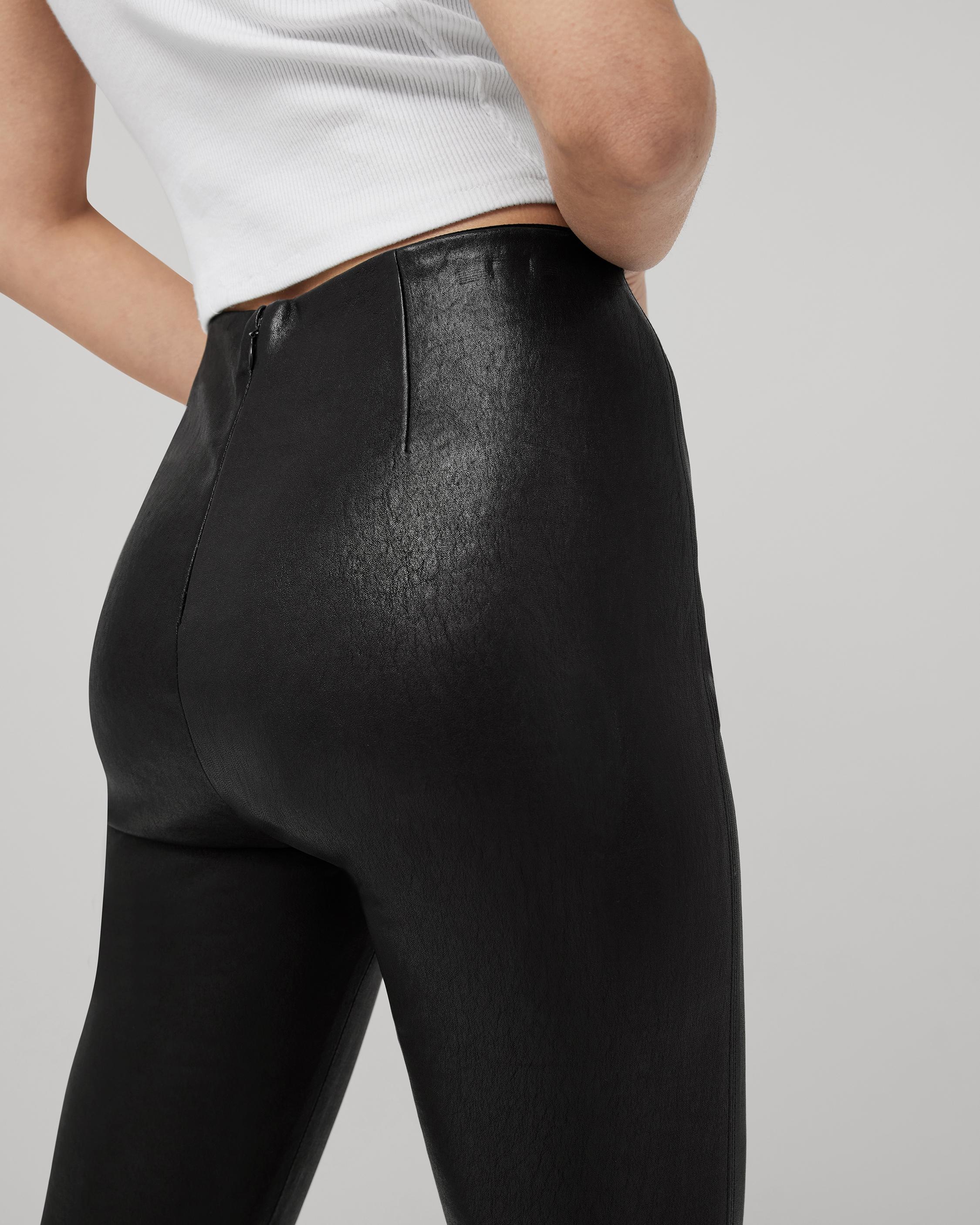 Simone Pant - Leather
Slim Fit Cropped Pant - 6