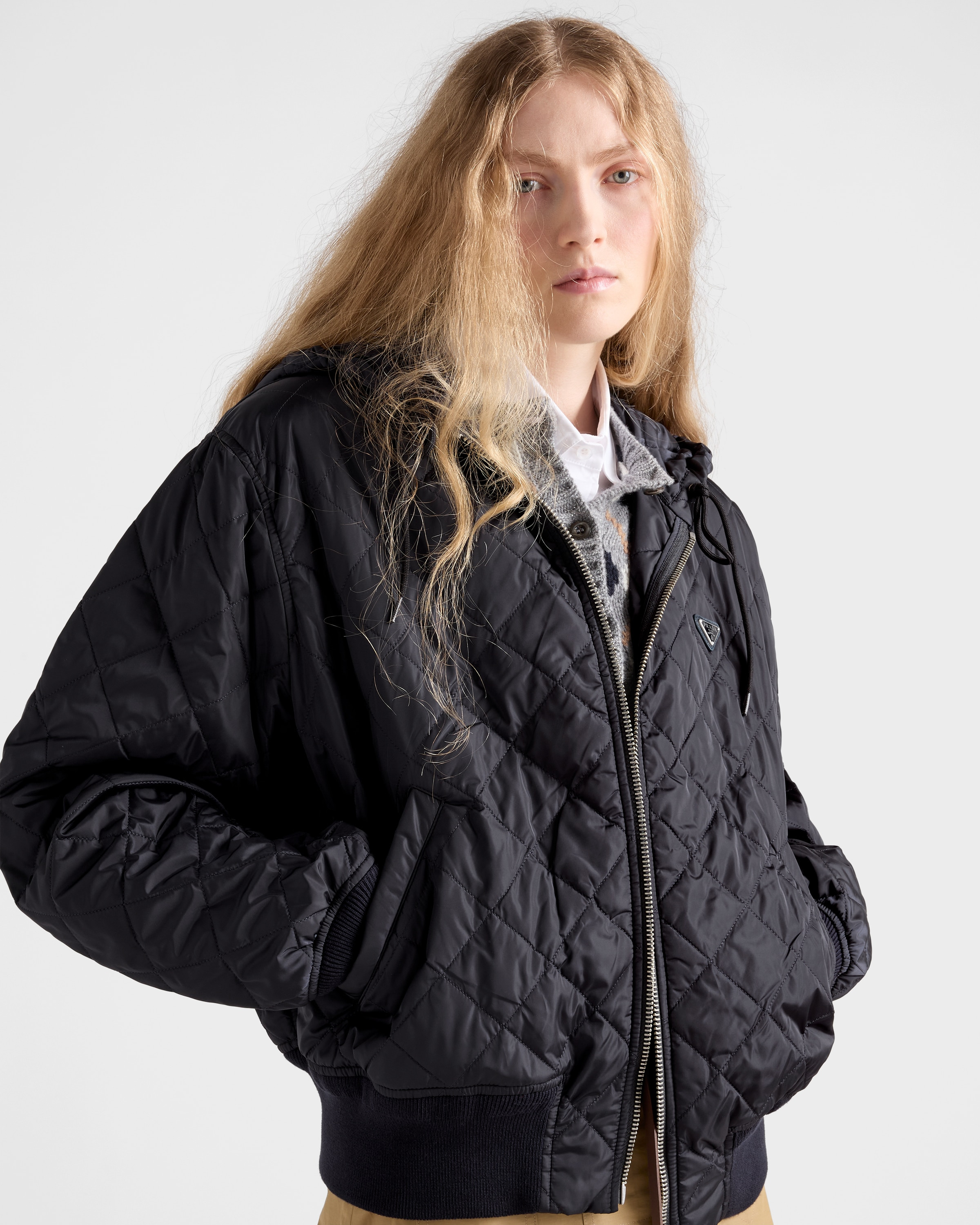 Lightweight, quilted Re-Nylon jacket - 6
