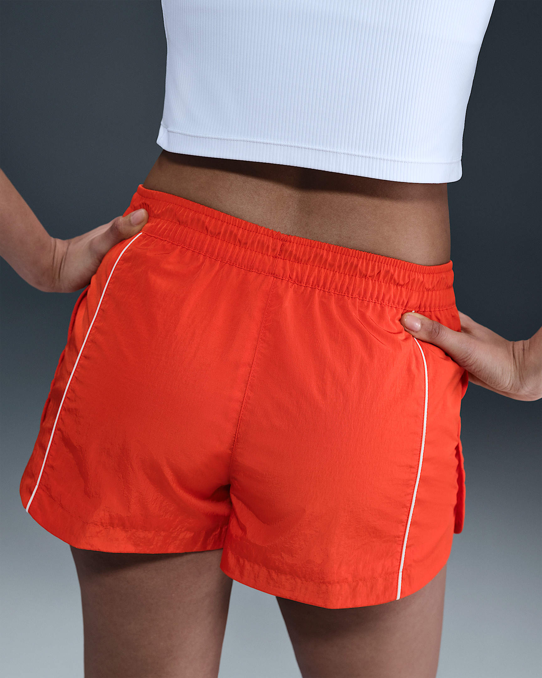 Nike Windrunner Women's Mid-Rise 2" Woven Shorts - 3