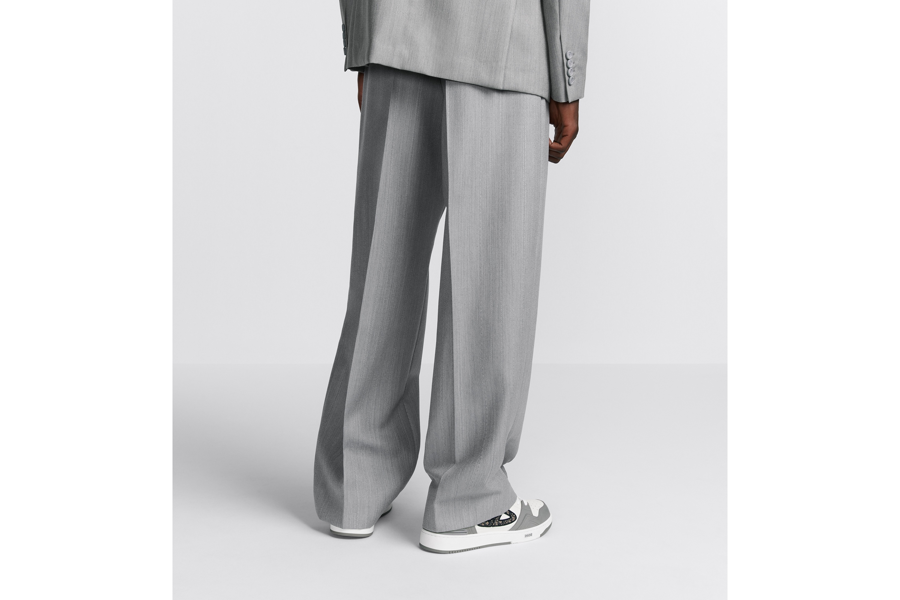 Tailored Loose-Fit Pants - 4