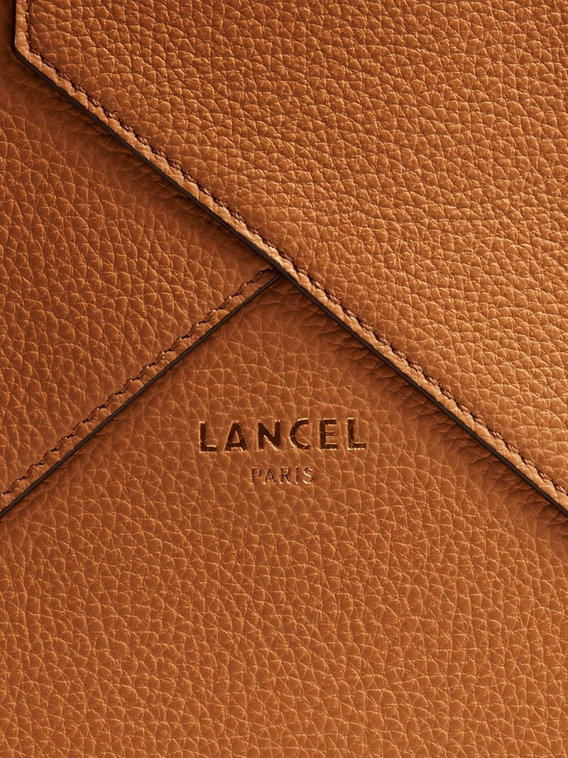 Enveloppe leather backpack 4