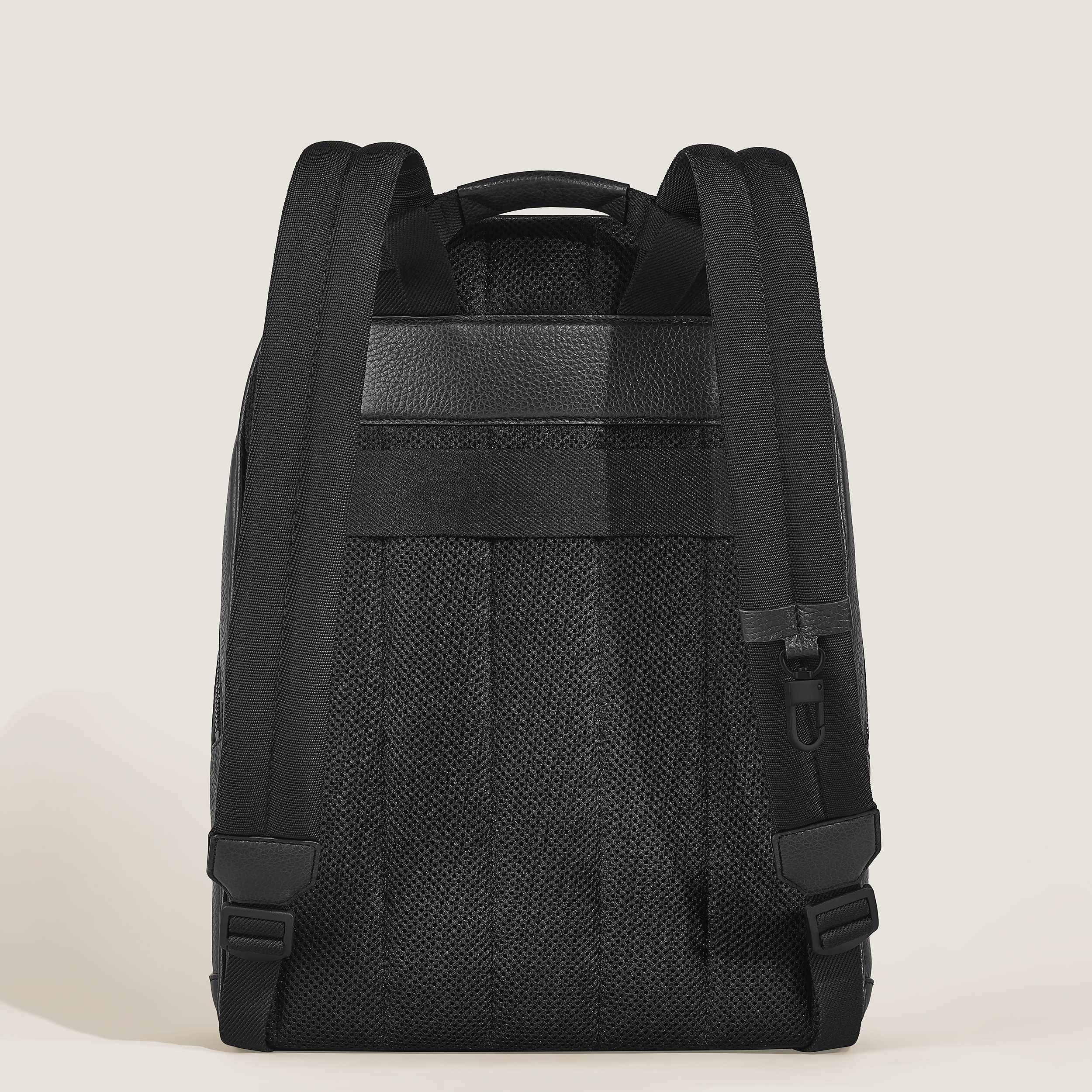 M-LOCK BACKPACK - 4