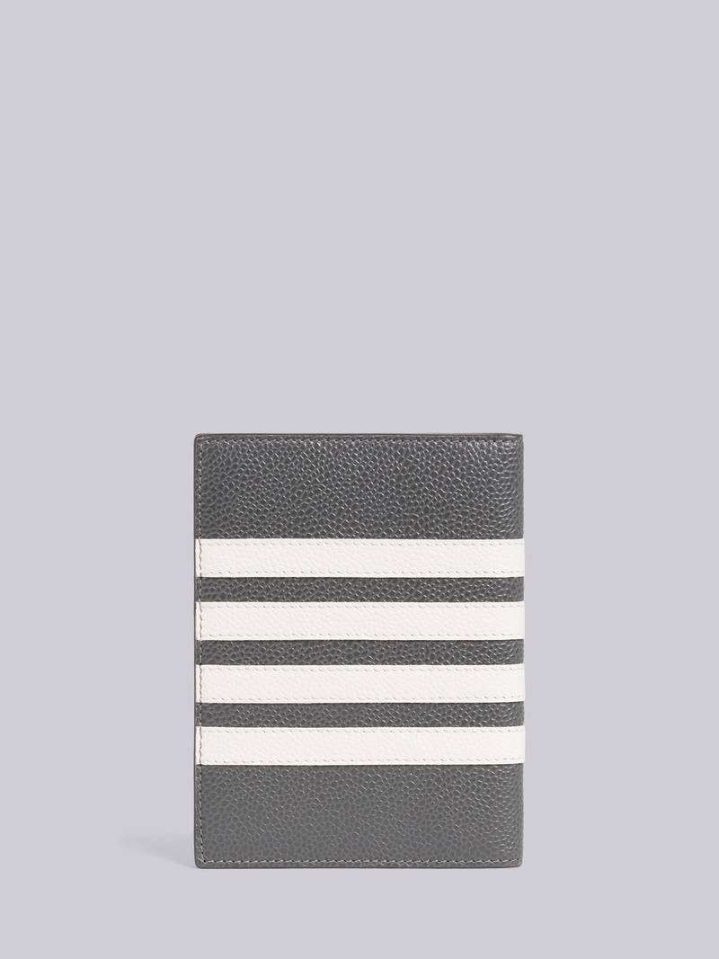 4-bar passport holder 4