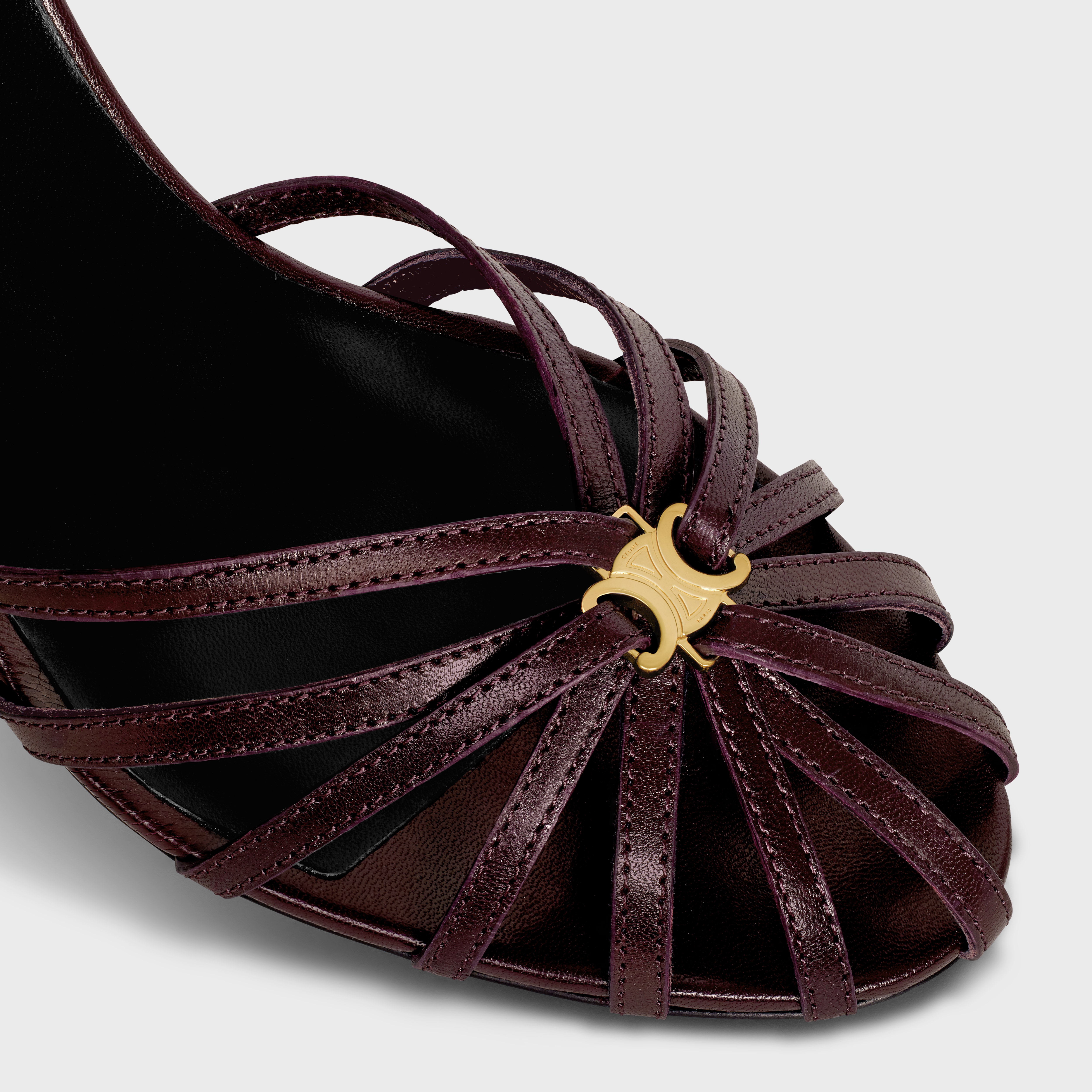 【SS25＊日本未入荷】Triomphe Sandal CELINE CELINE TRIOMPHE SANDAL in LAMBSKIN | REVERSIBLE