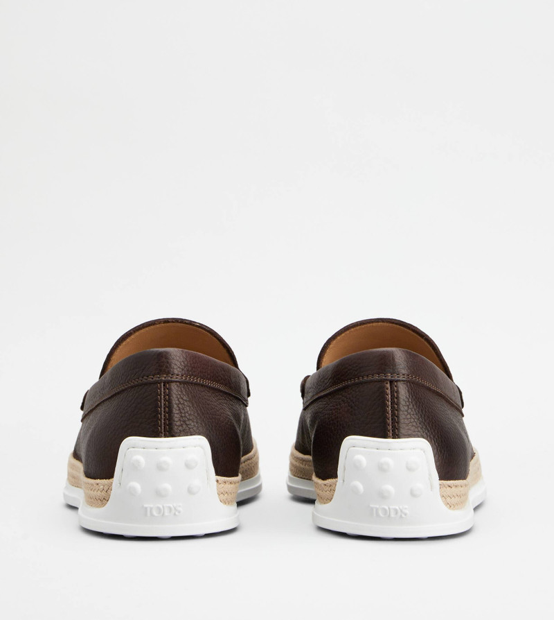 Tod's SLIPPER LOAFERS IN LEATHER - BROWN outlook