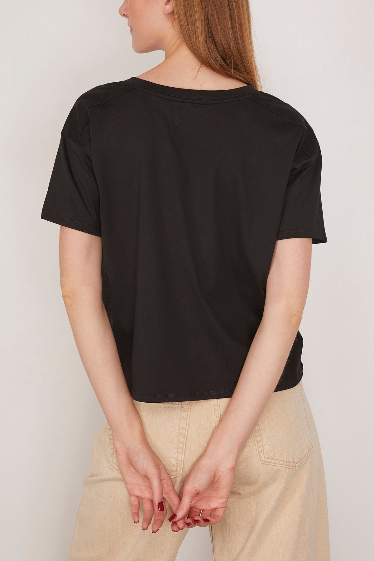 Faaa V-Neck T-Shirt in Black - 4