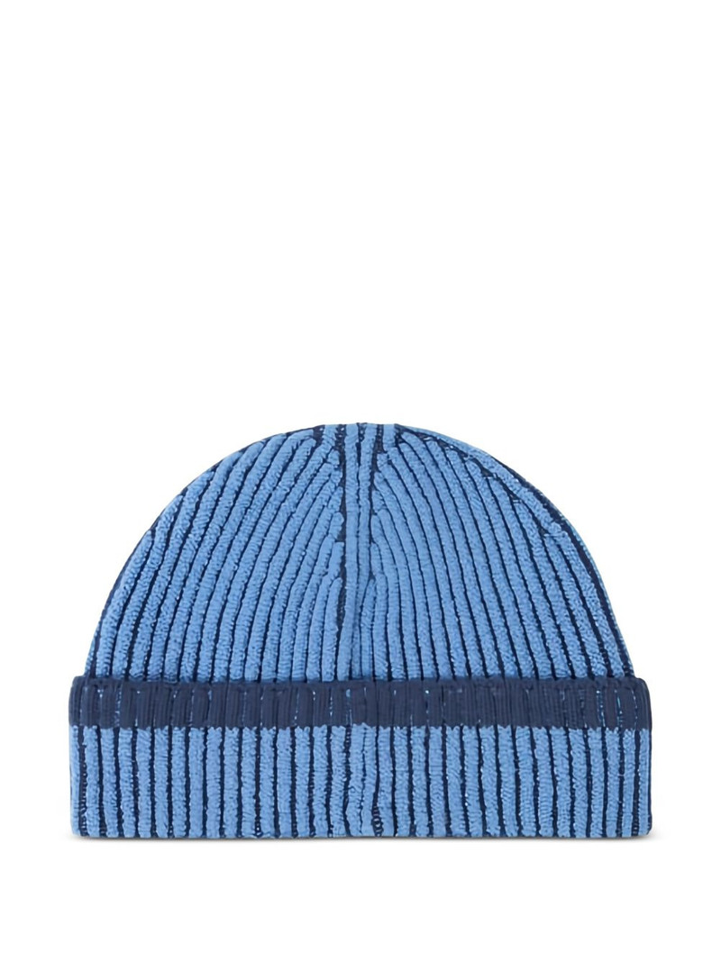 Stone Island logo-detail beanie hat outlook