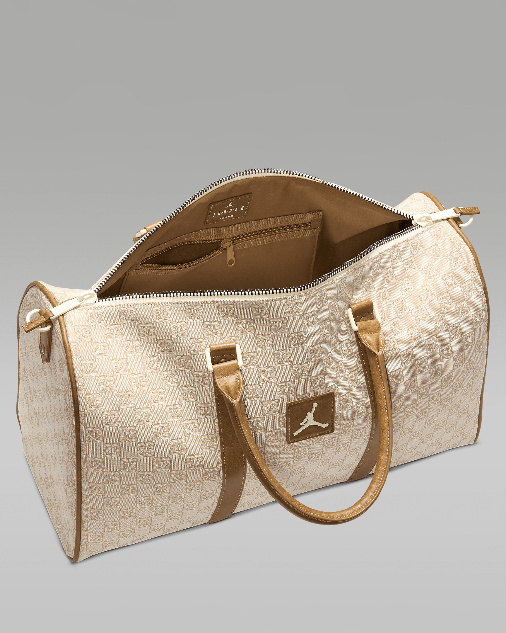Jordan Monogram Duffle Bag (25L) - 5