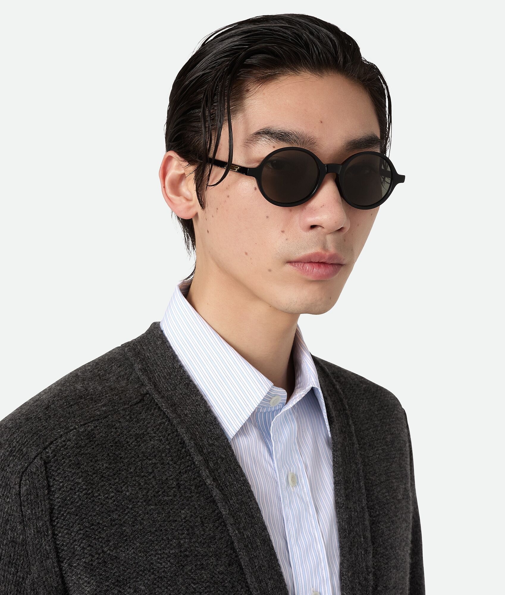 Classic Round Sunglasses - 2