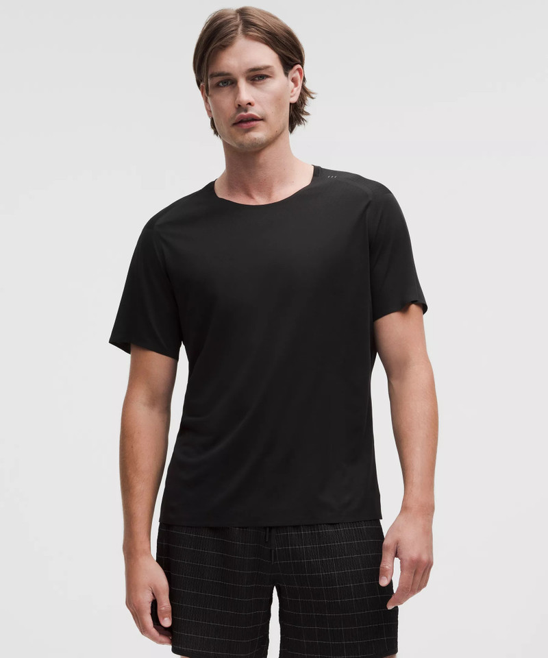 Fast and Free Short-Sleeve Shirt 1