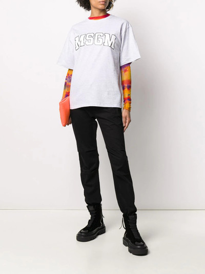 MSGM graphic logo-print T-shirt outlook