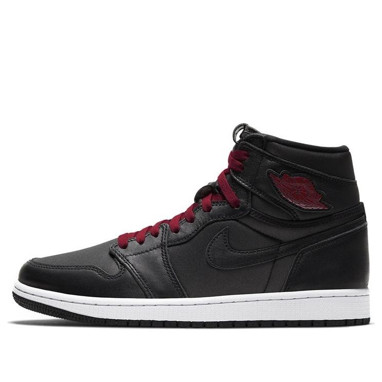 Jordan Air Jordan 1 Retro High OG 'Black Gym Red' 555088-060 | kickscrew |  REVERSIBLE