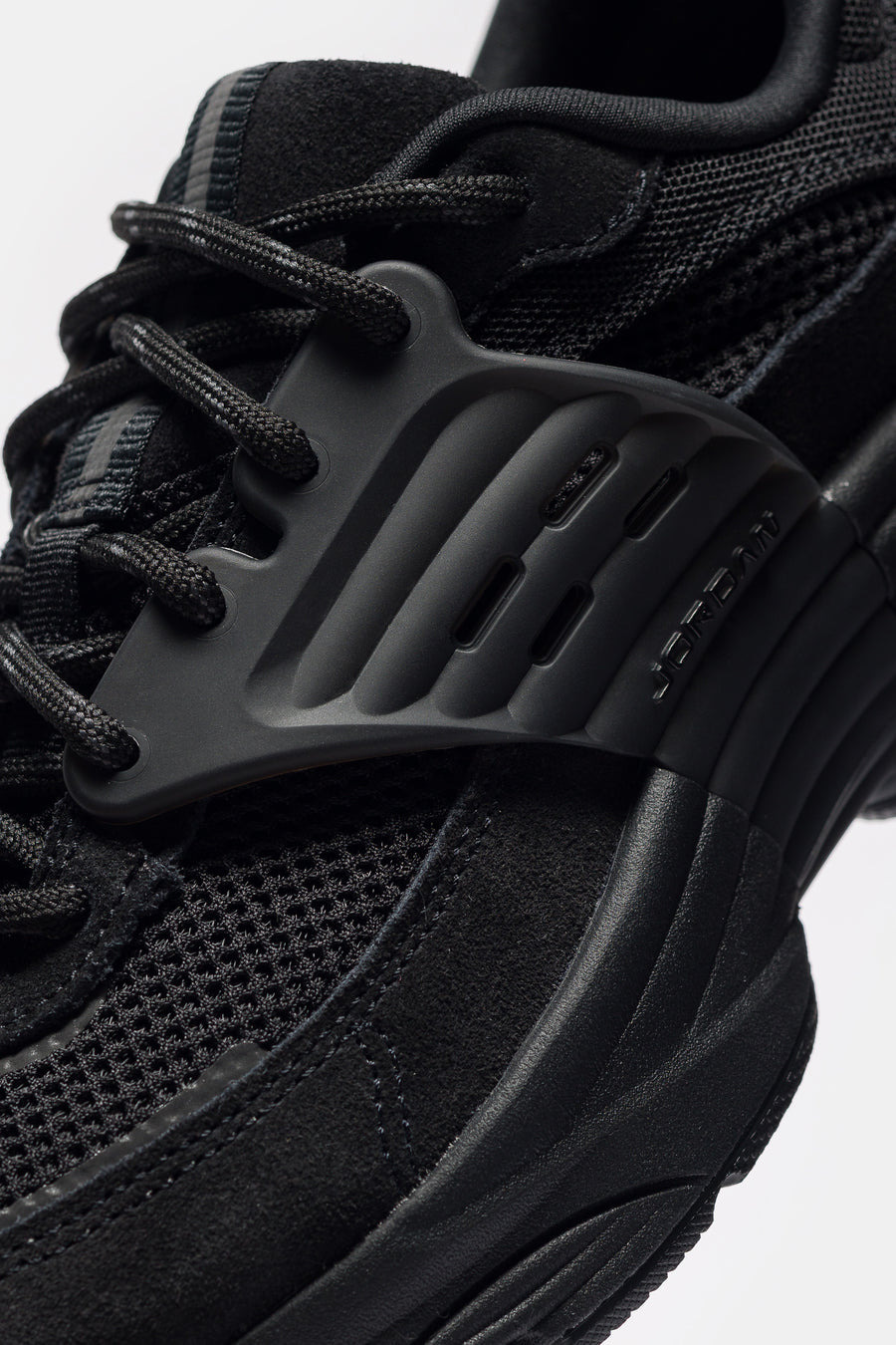 Trunner O/S Sneaker in Black/Black/Anthracite - 5