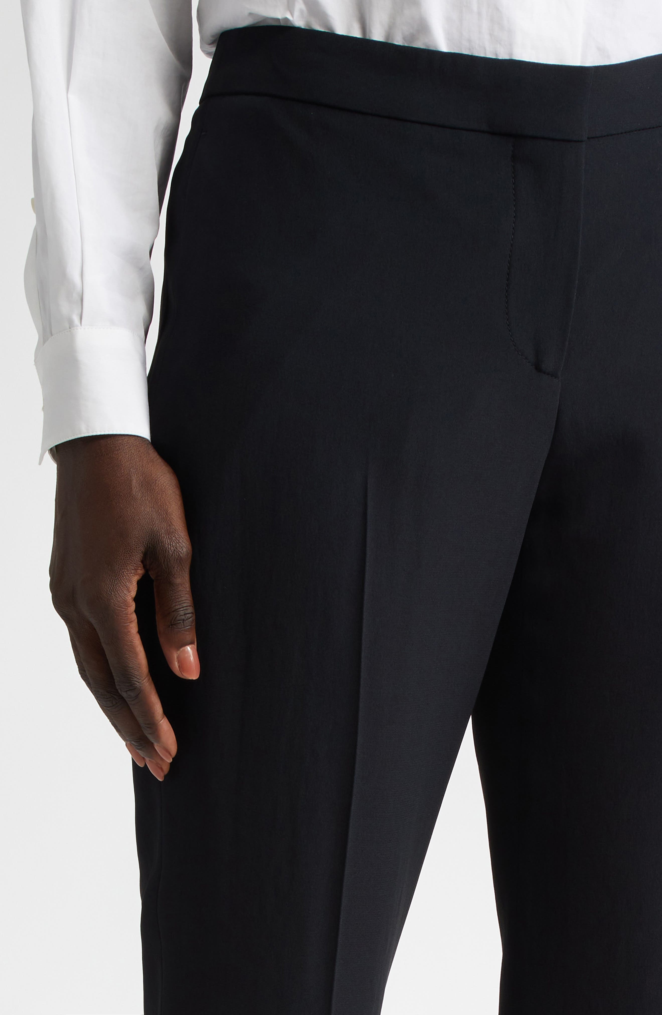 Alexander McQueen Leaf Crepe Cigarette Ankle Pants in Black at Nordstrom - 4