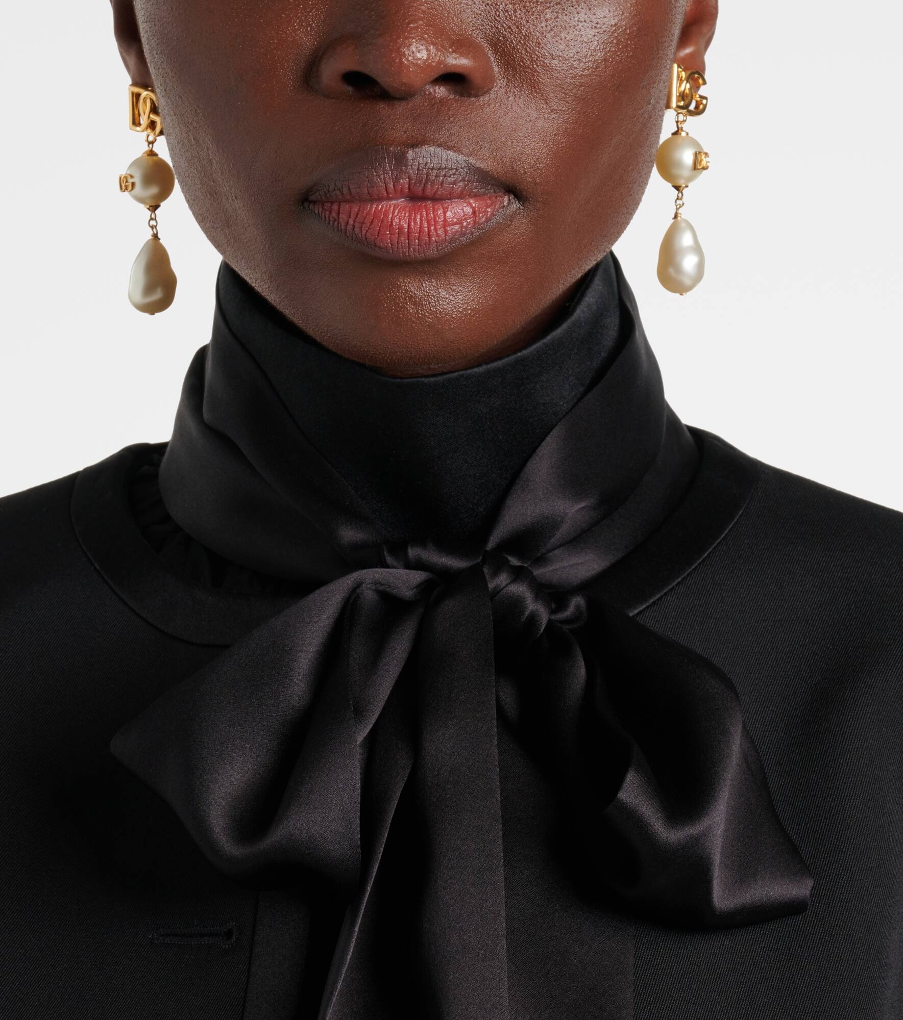 DG faux pearl earrings - 6