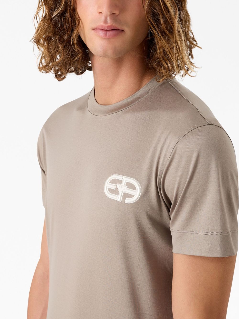 logo-embroidered crew-neck T-shirt - 5
