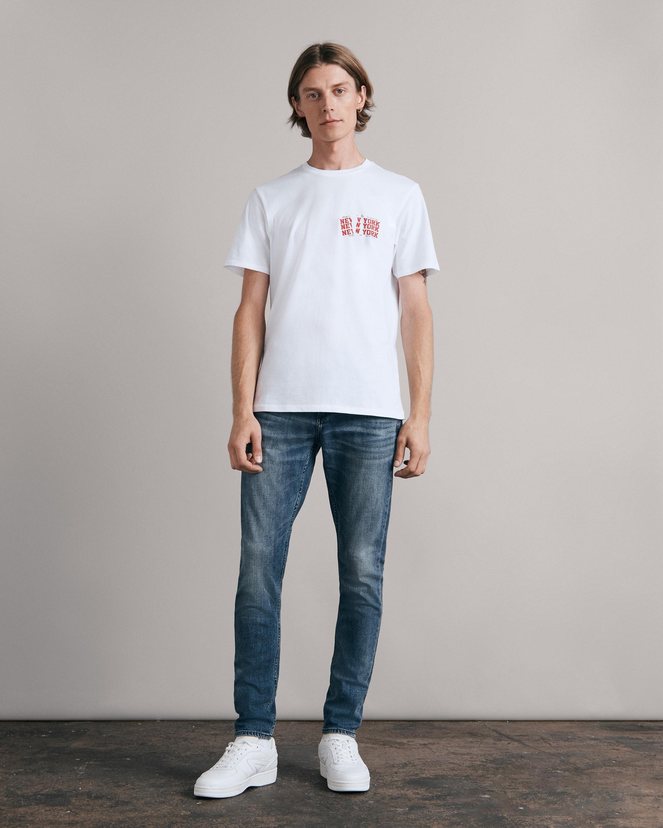 Fit 1 - William
Skinny Fit Mid Indigo Authentic Stretch Jean - 2
