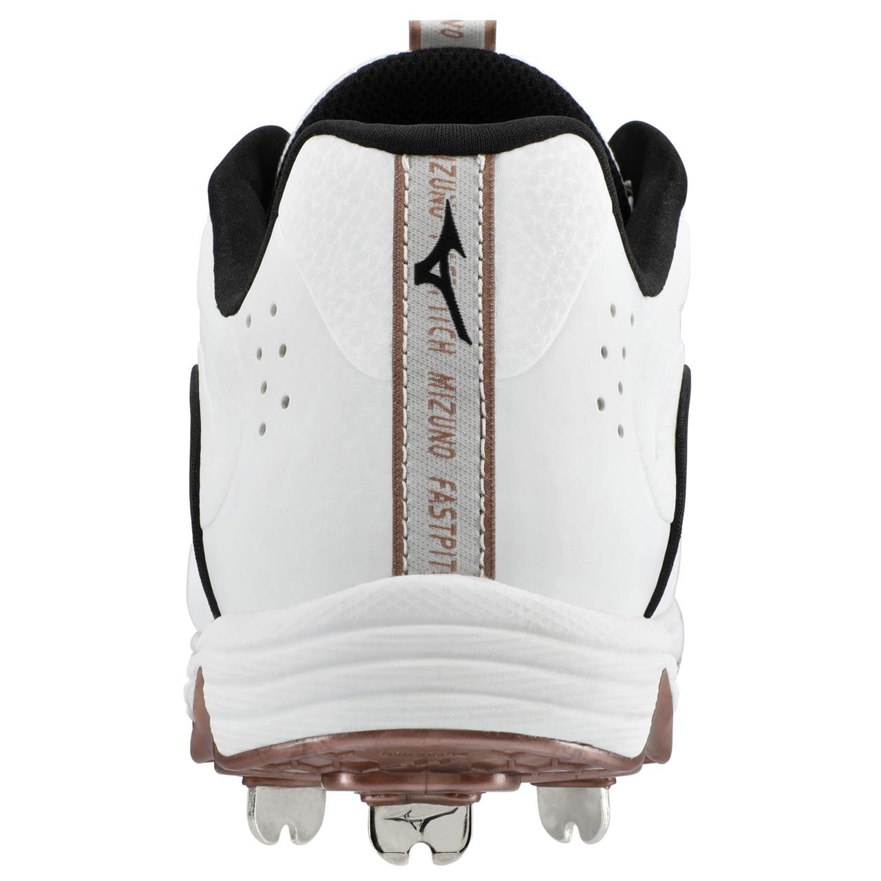 9-Spike Swift 8 Low Women's Metal Fastpitch Softball Cleat - 6