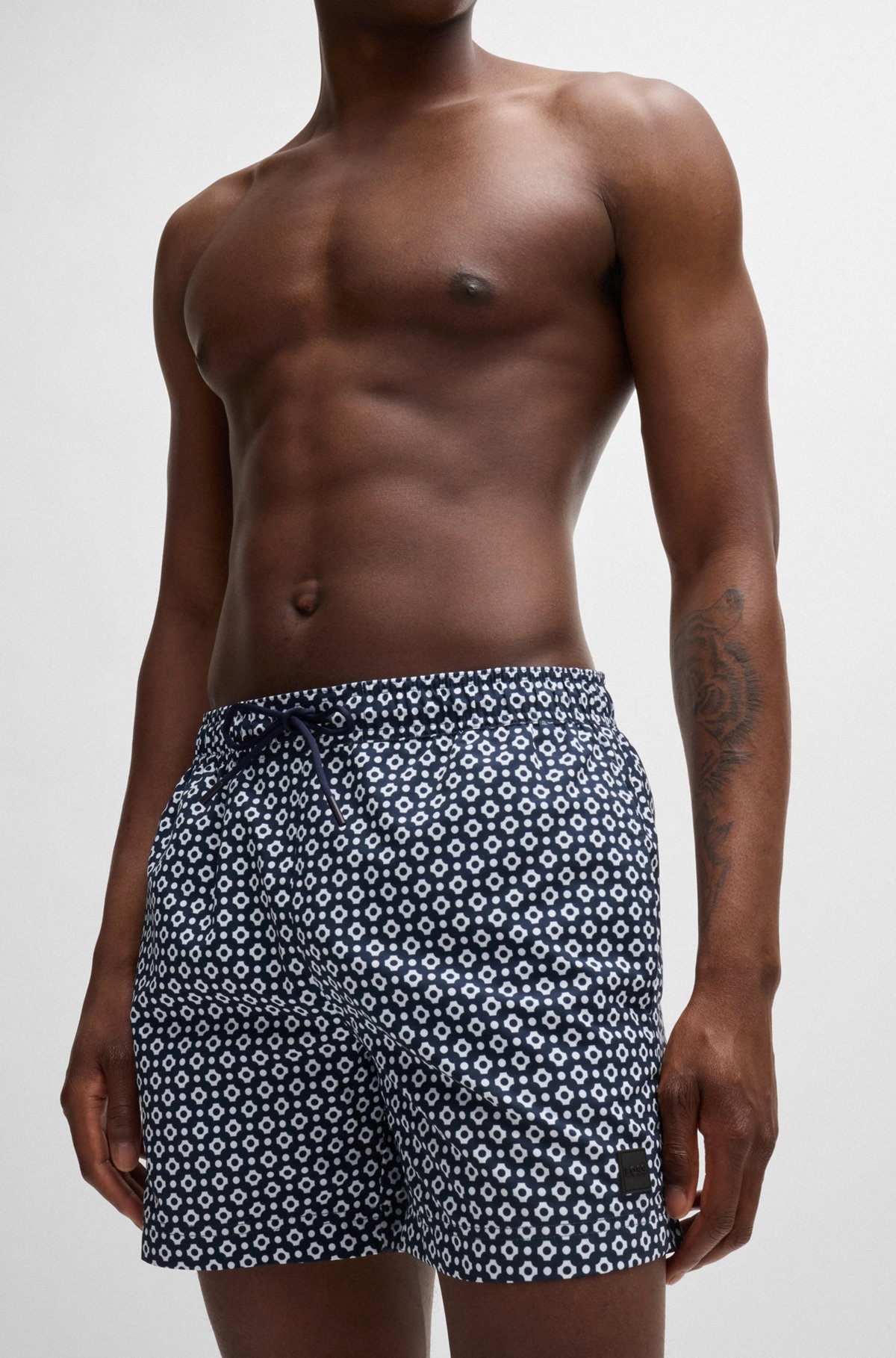 MICRO-PRINT QUICK-DRYING SWIM SHORTS WITH LOGO DETAIL - 3
