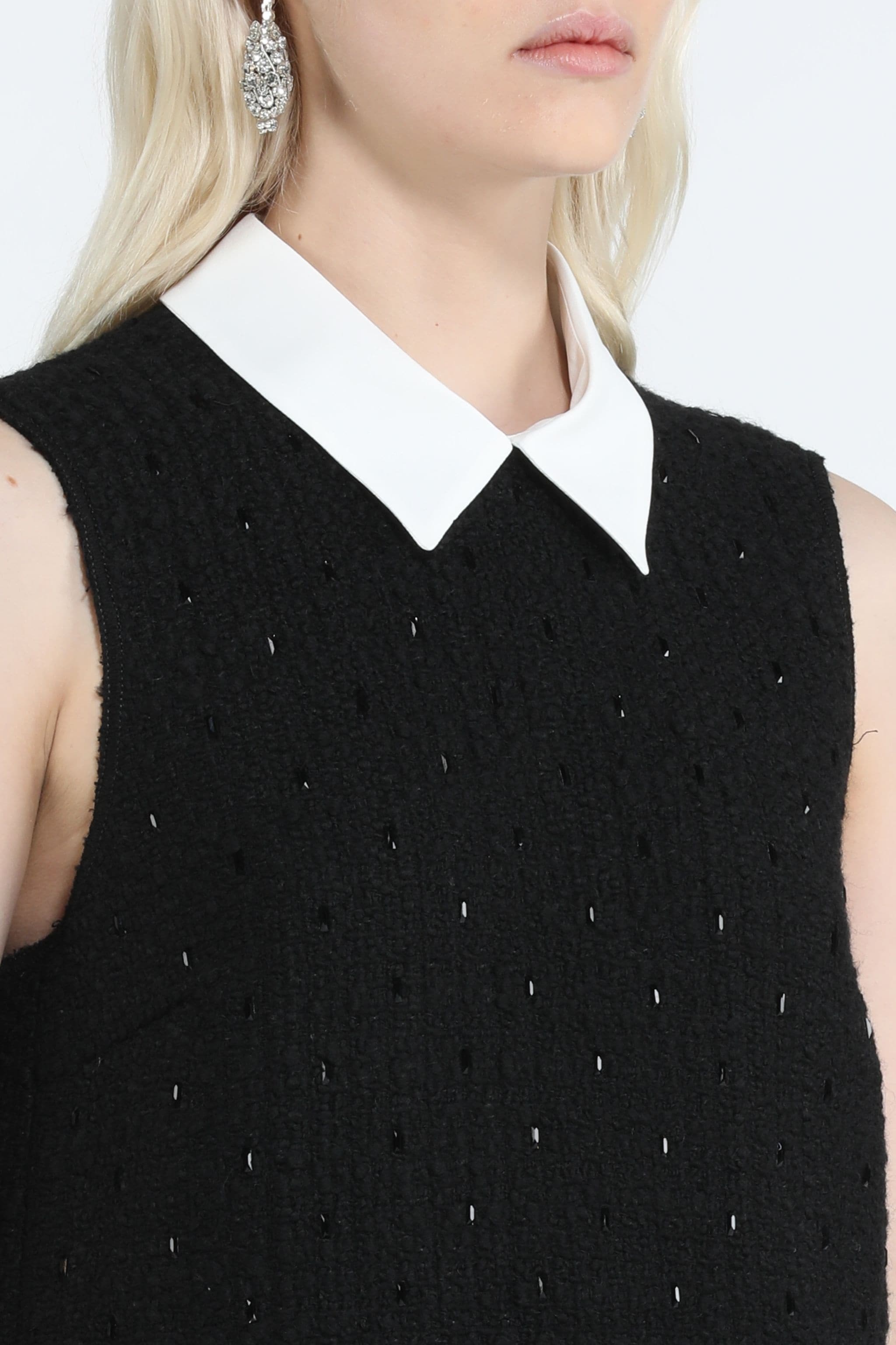 BEAD-EMBELLISHED DRESS - 4