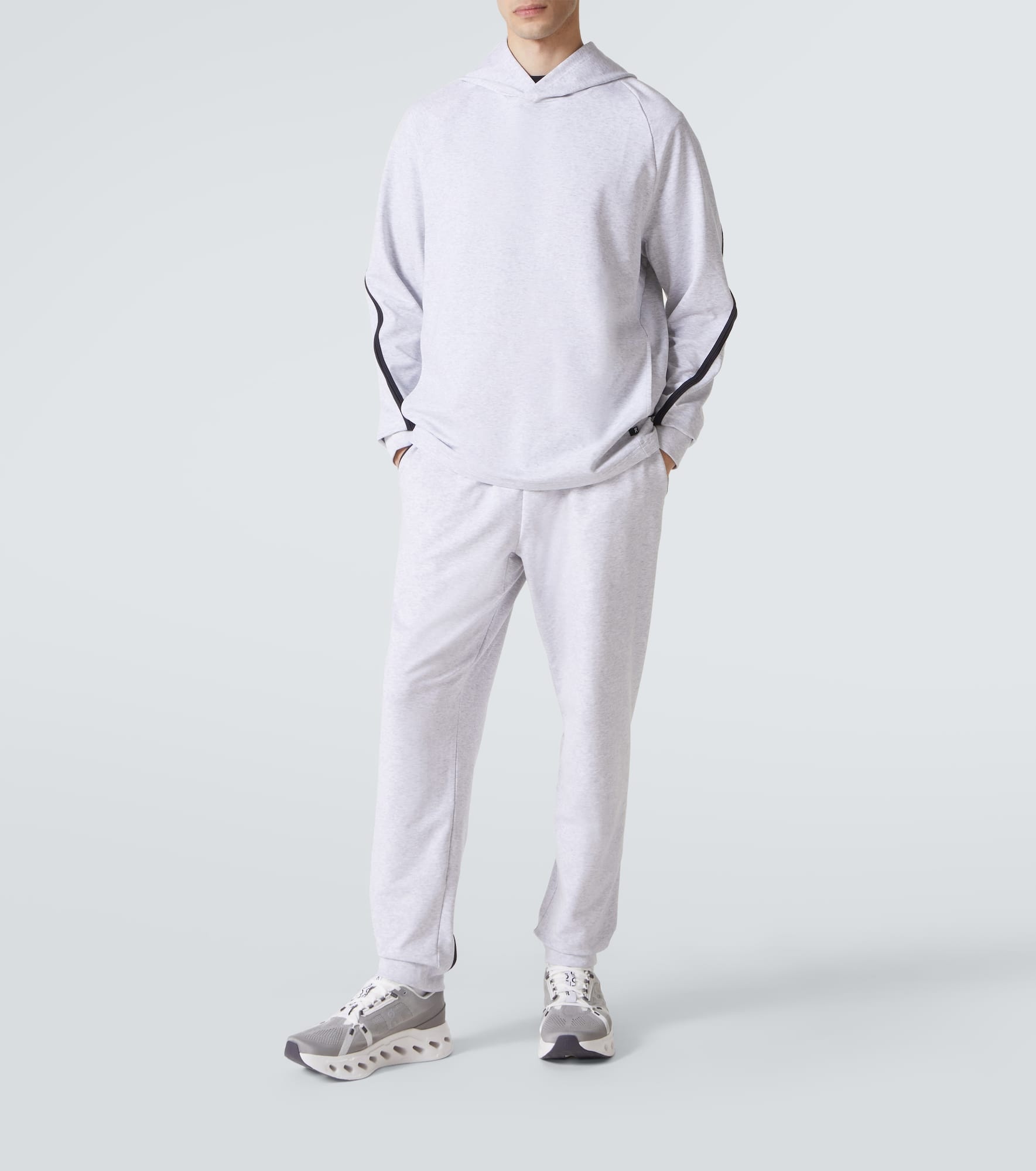 Studio hoodie - 2