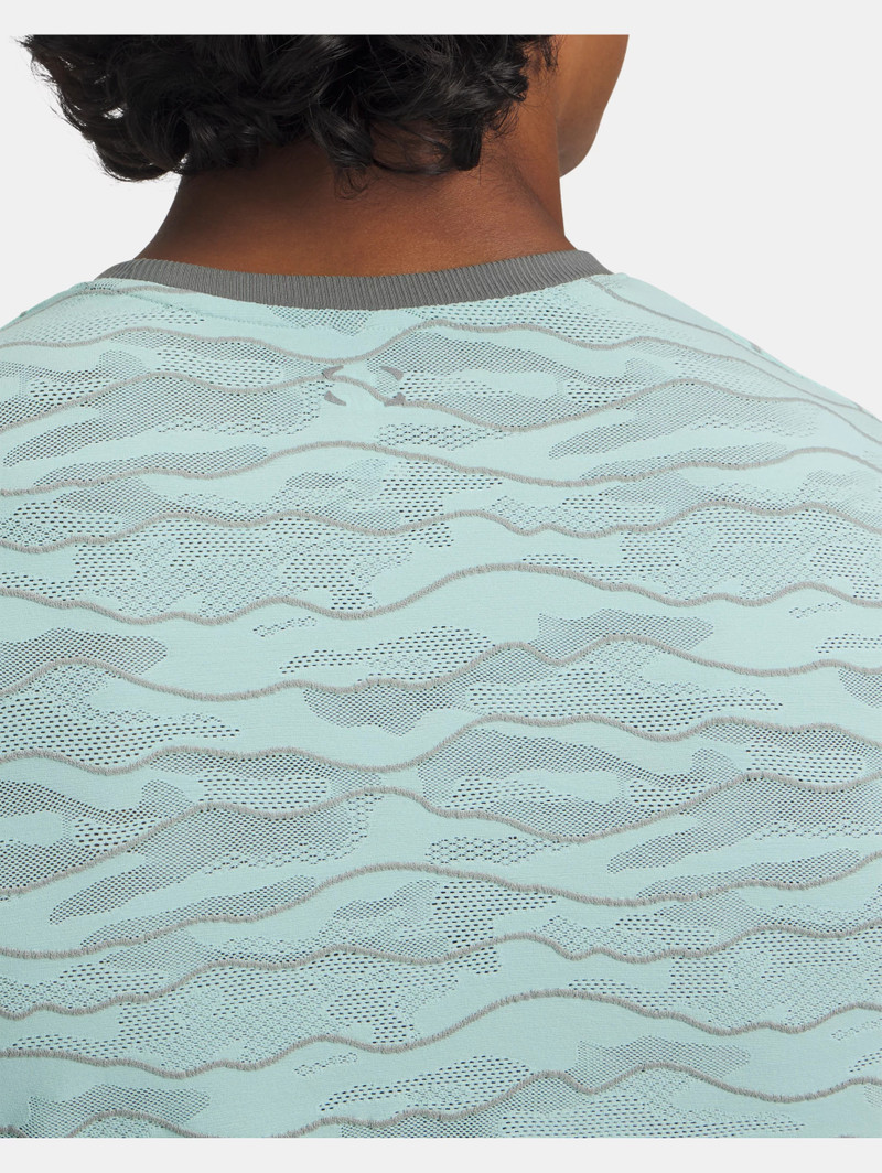UA Halo Jacquard 3