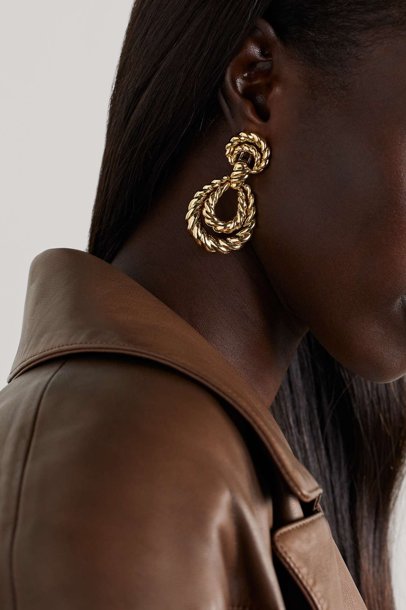 Lasso 18-karat gold clip earrings - 2
