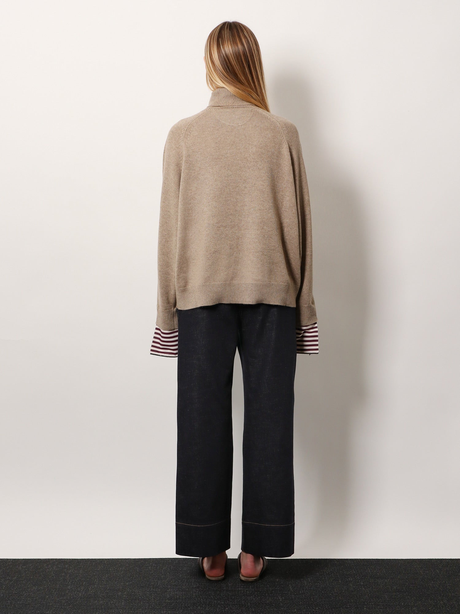 Cashmere Sweater With Monili Detail - 4