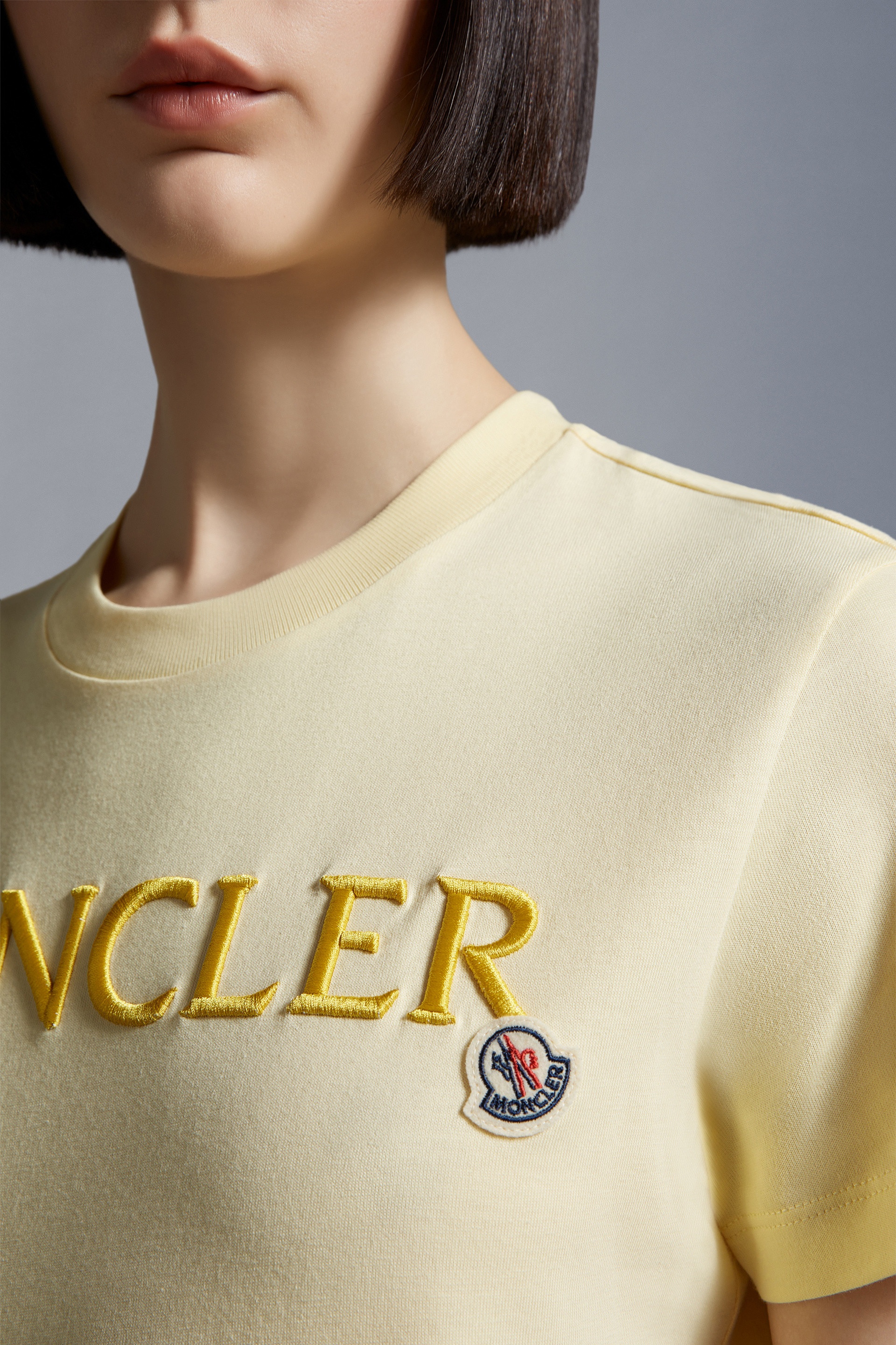 Embroidered Logo T-Shirt - 6