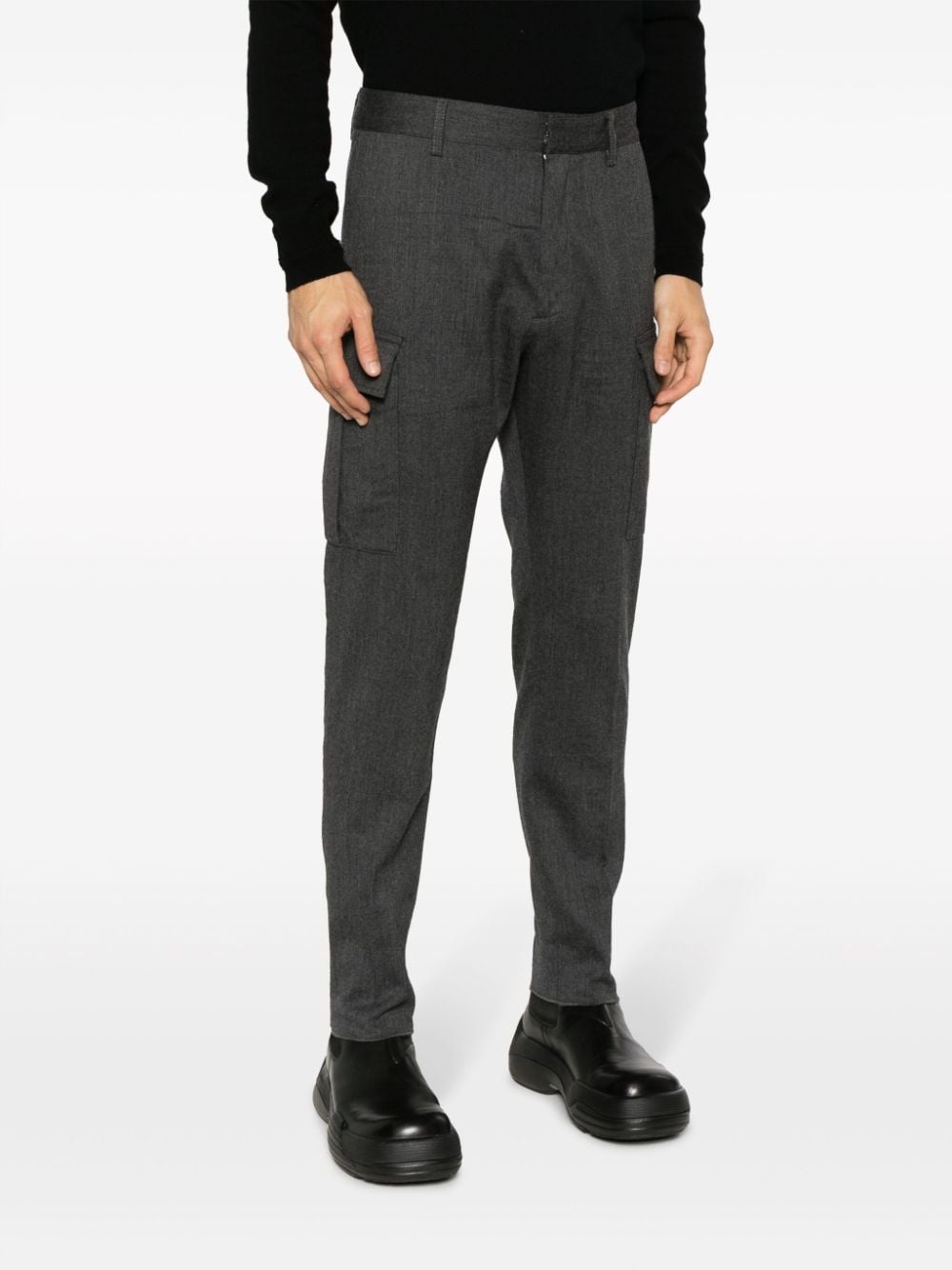 mid-rise tapered-leg trousers - 3