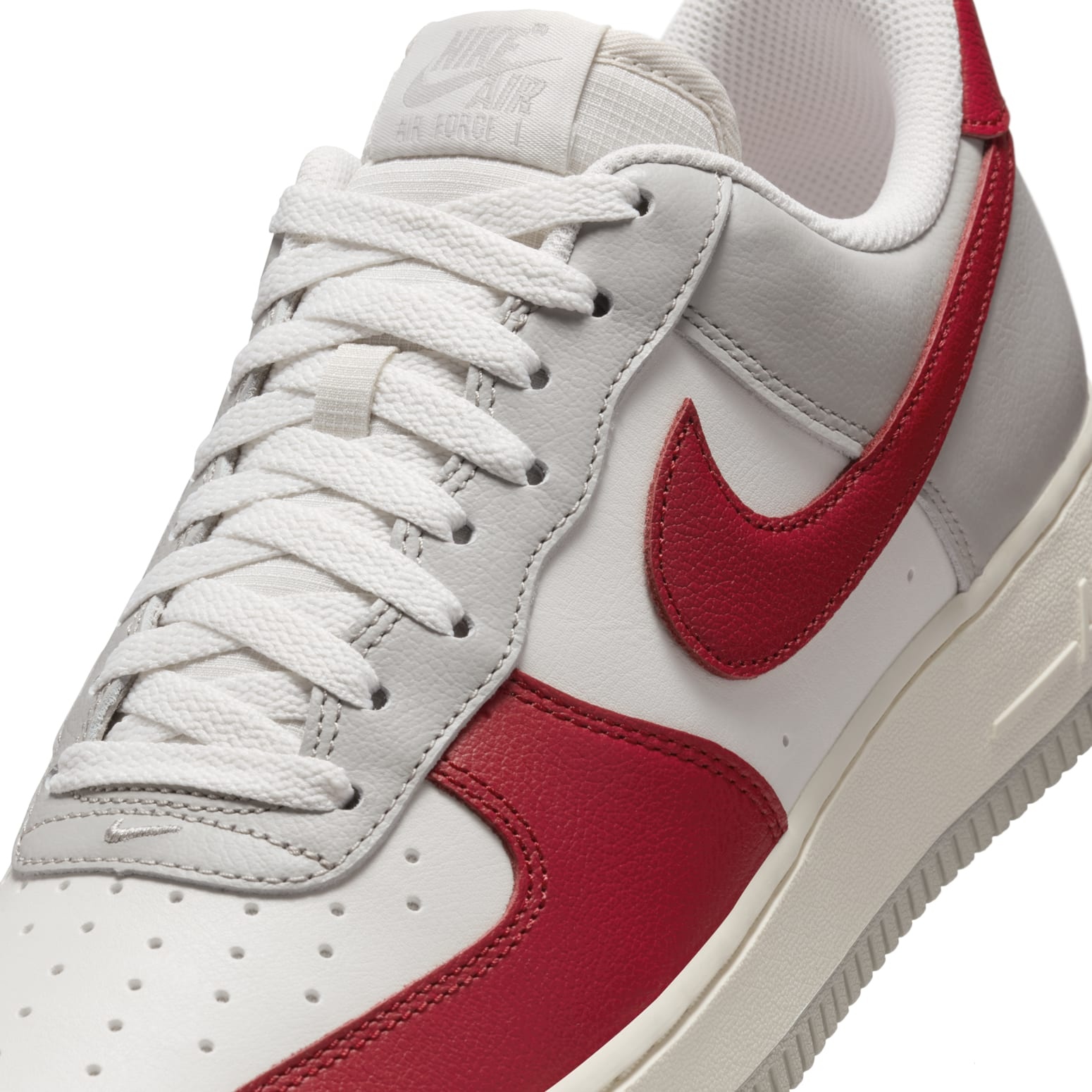 Nike Air Force 1 '07 LV8 'Red Toe' HJ9094-012 - 7