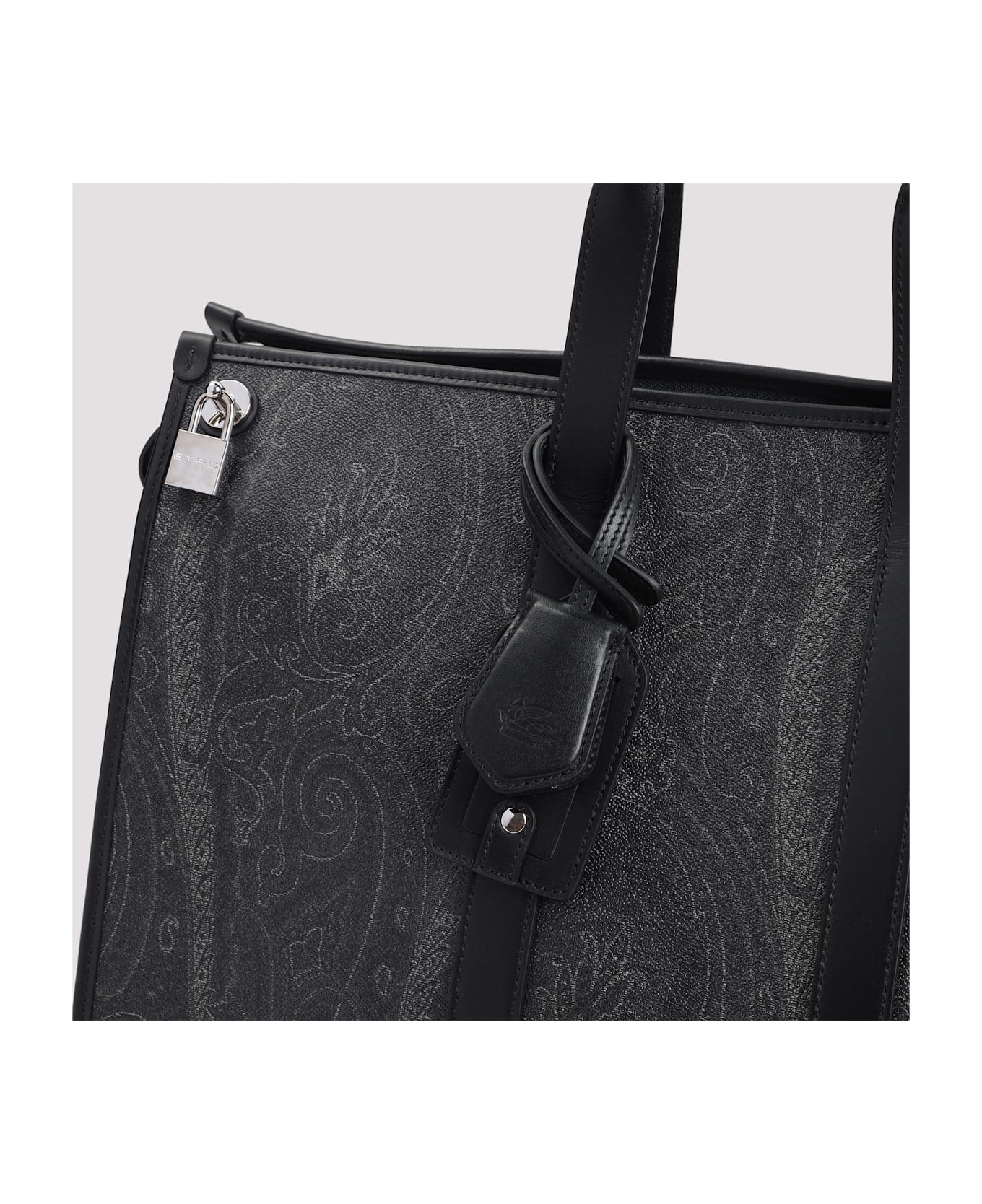 L`arnica Luggage - 5