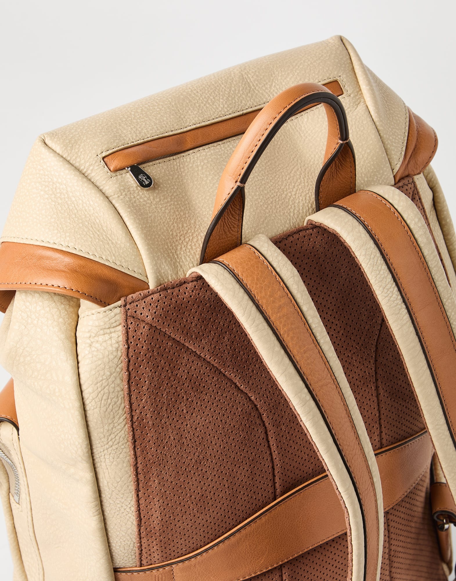 Cowhide leisure backpack - 3