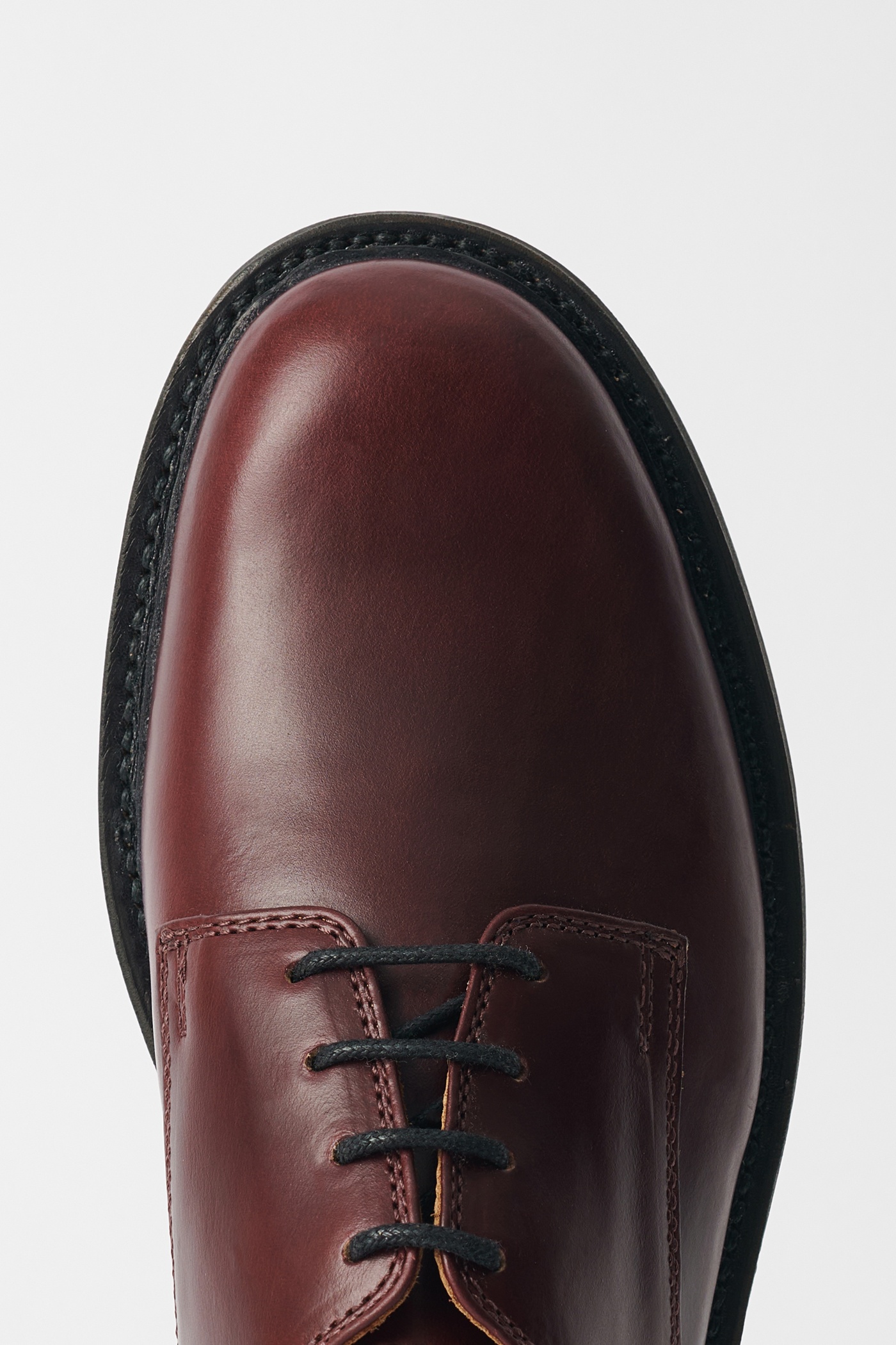 Uniform Parade Burgundy Chromexcel Leather - 2