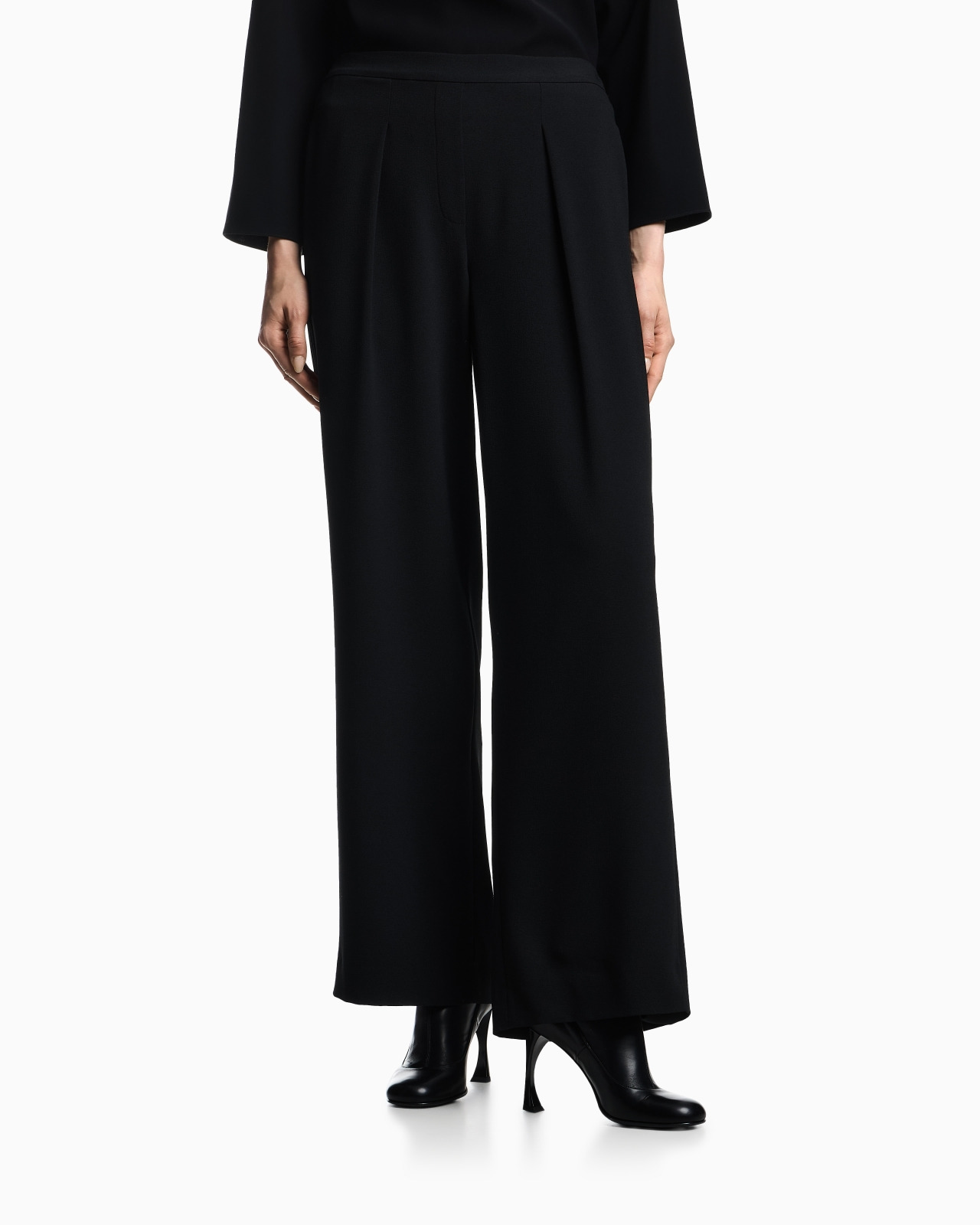 STRETCH SANDBLASTED FABRIC TROUSERS WITH PLEATS - 4