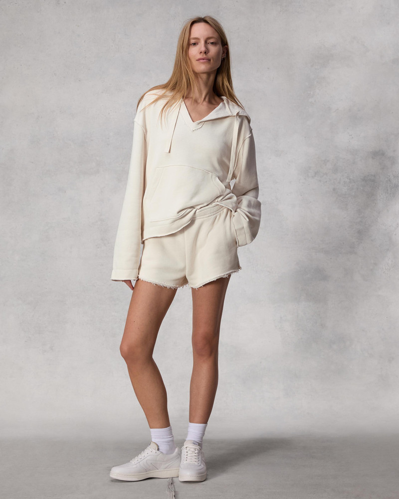 Baja Cotton 2.5" Short
Relaxed Fit 2