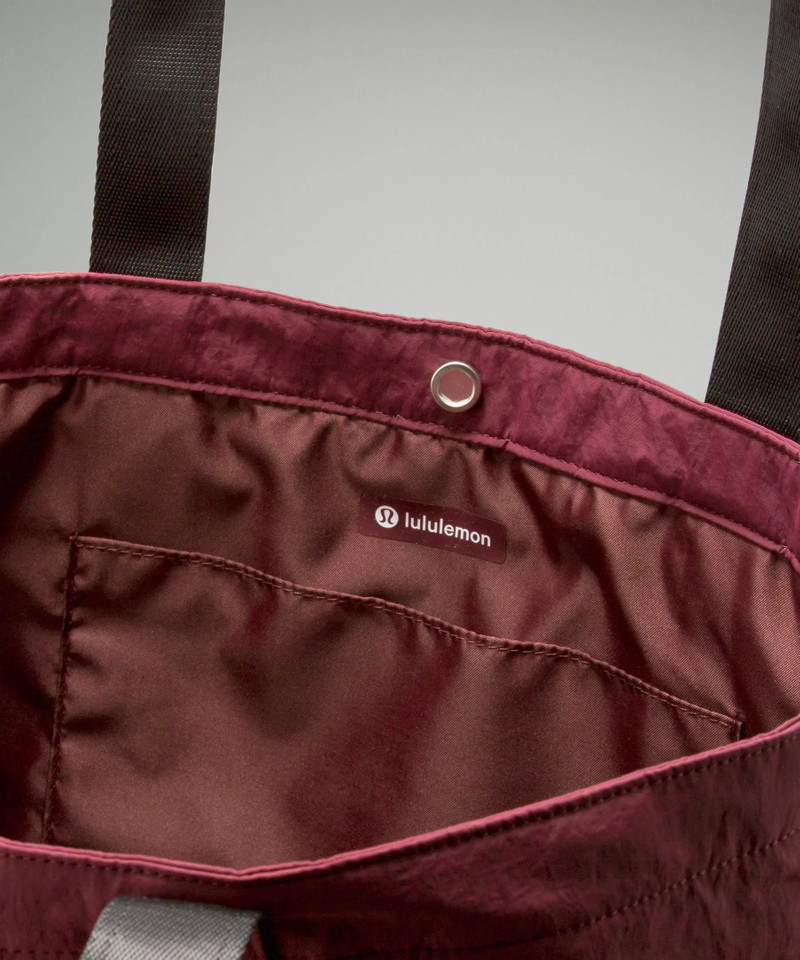 Daily Multi-Pocket Tote Bag 20L 4