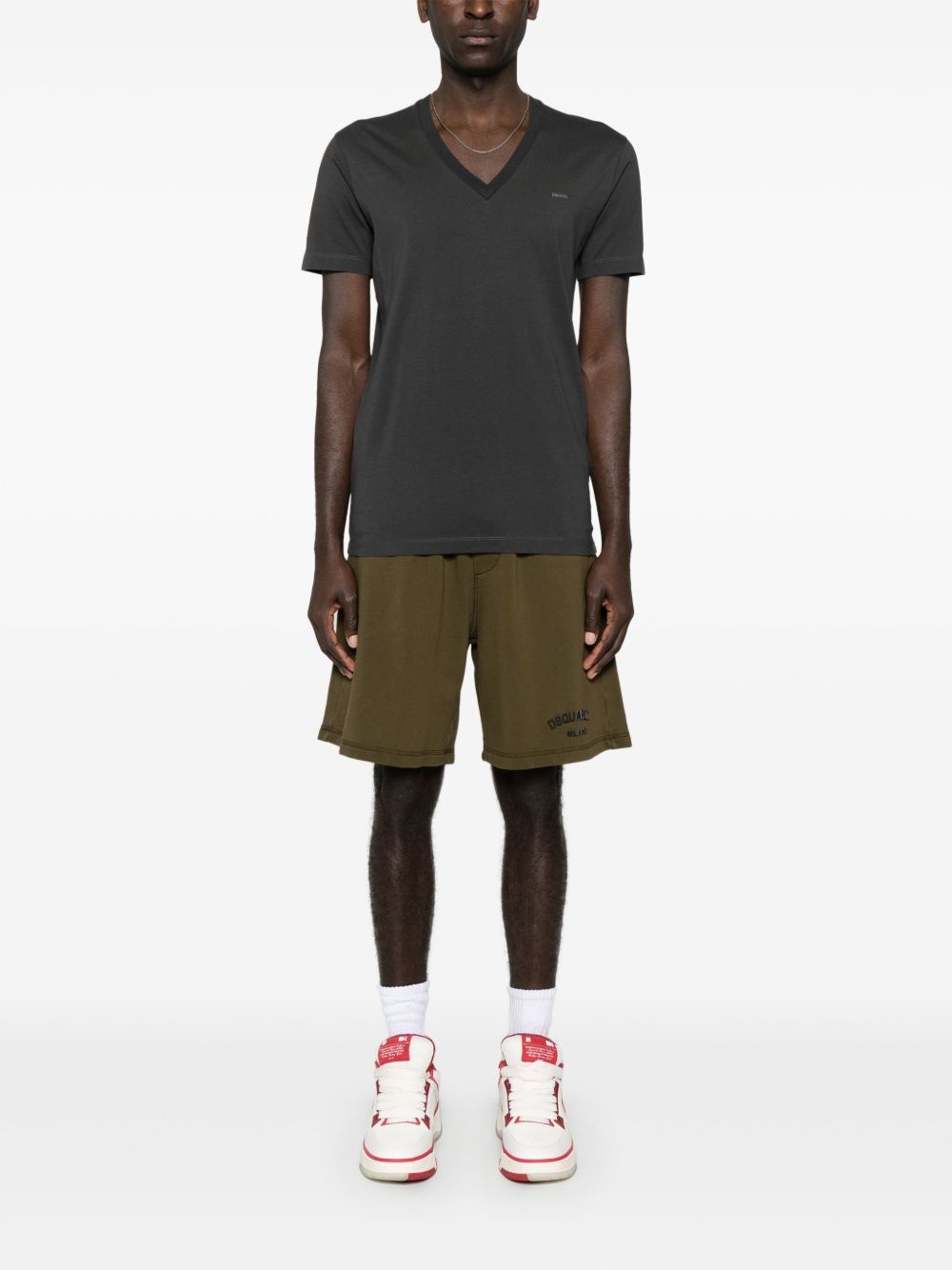 V-neck T-shirt - 2