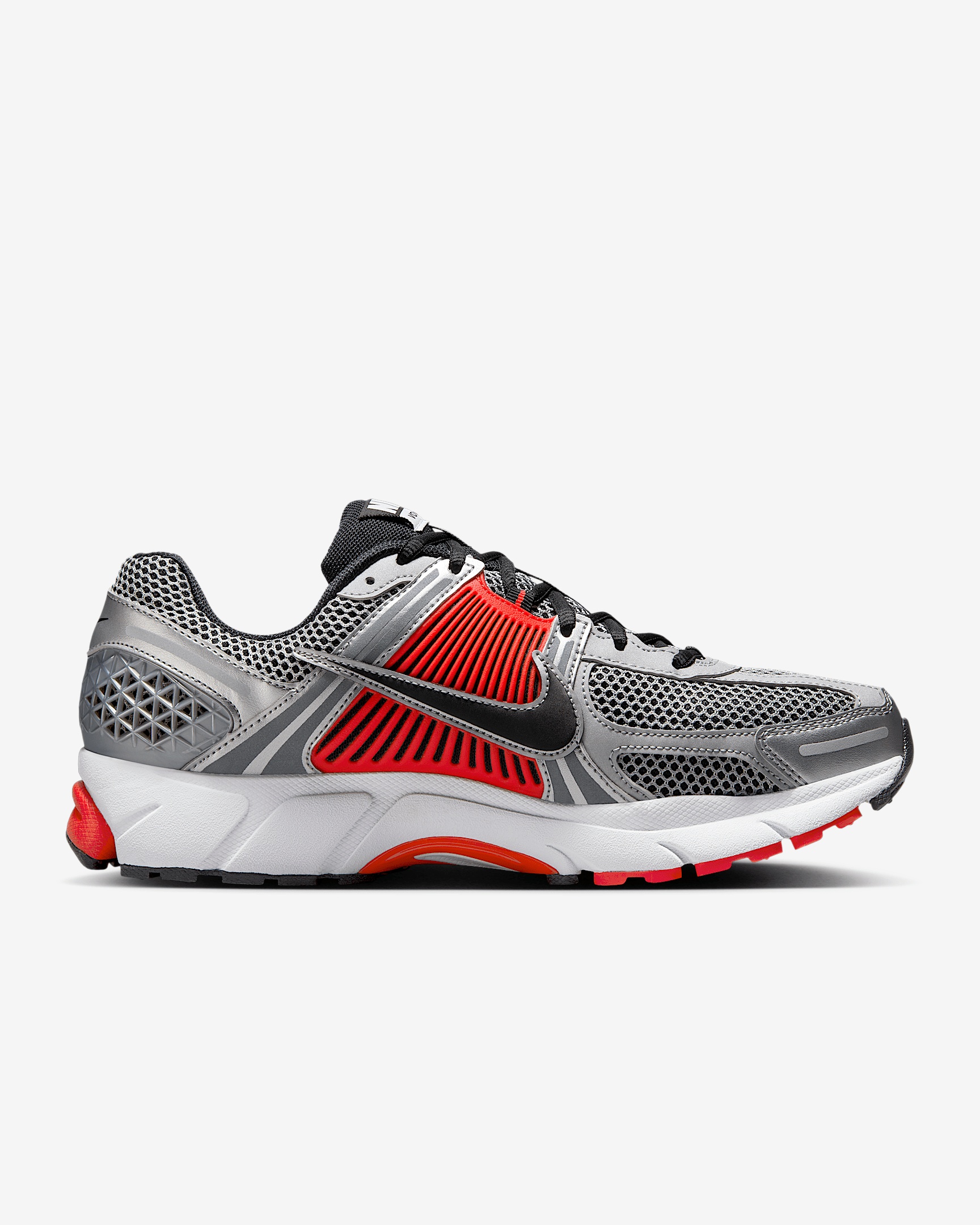 Nike Zoom Vomero 5 Men's Shoes - 3