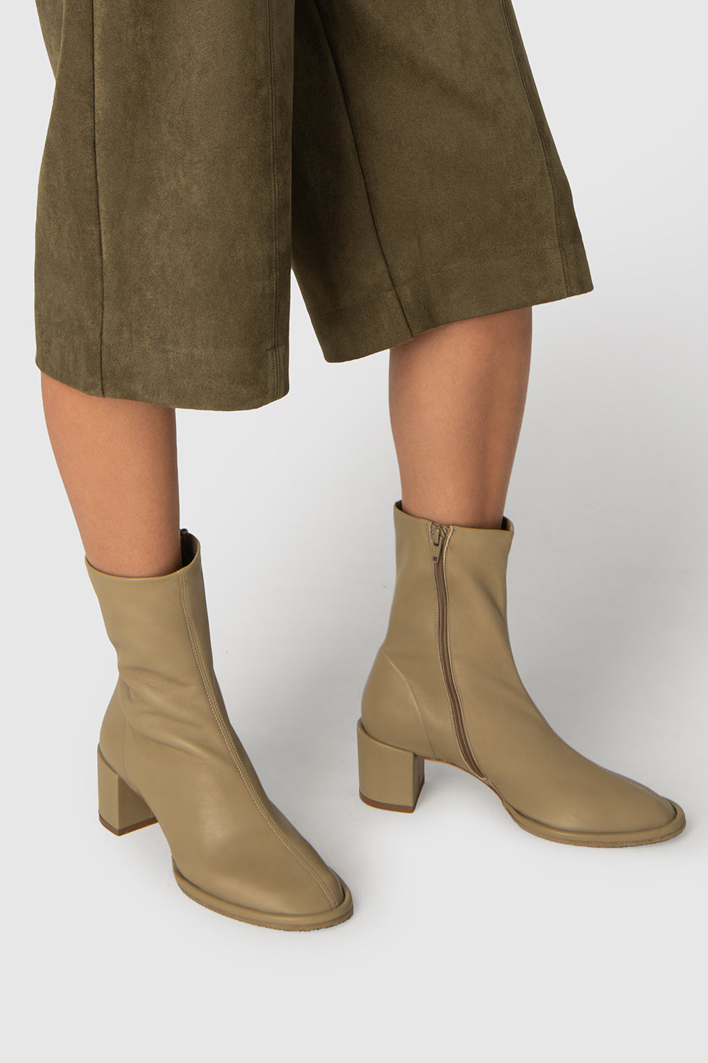 Josiah Mangrove Lamb Nappa Leather Ankle Boot - 5