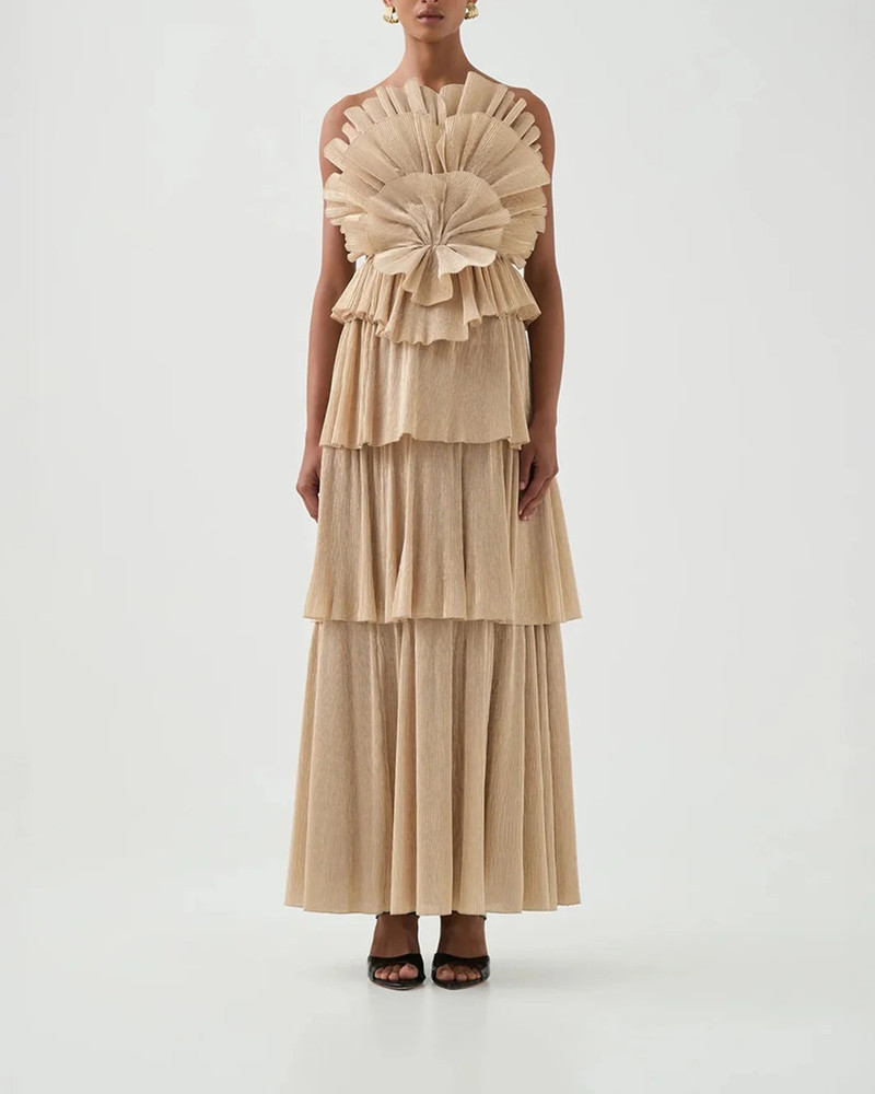Aje. KYRA GOWN outlook