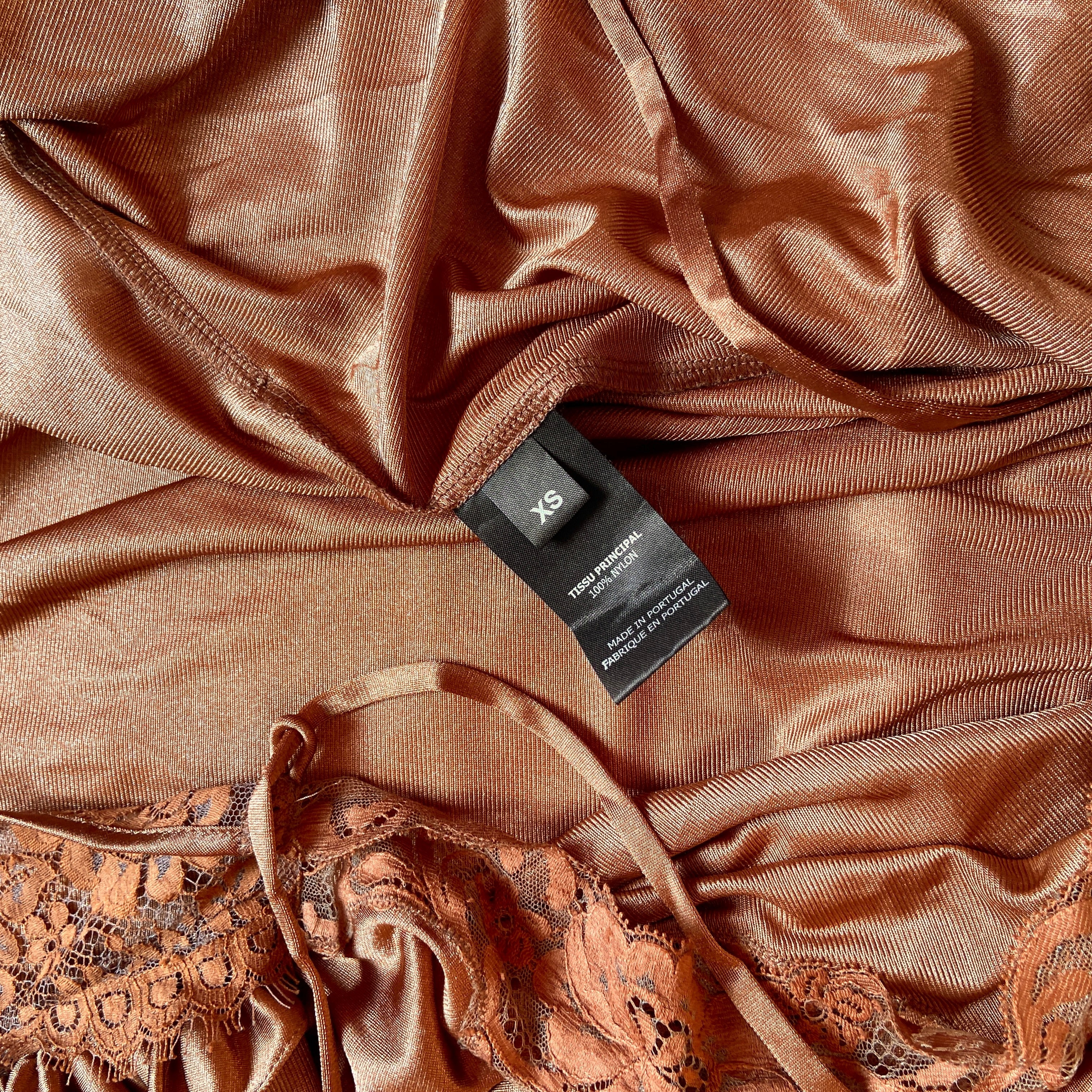 Vetements fall 2019 demna metallic brown floral ruffles lace robe dress - 15
