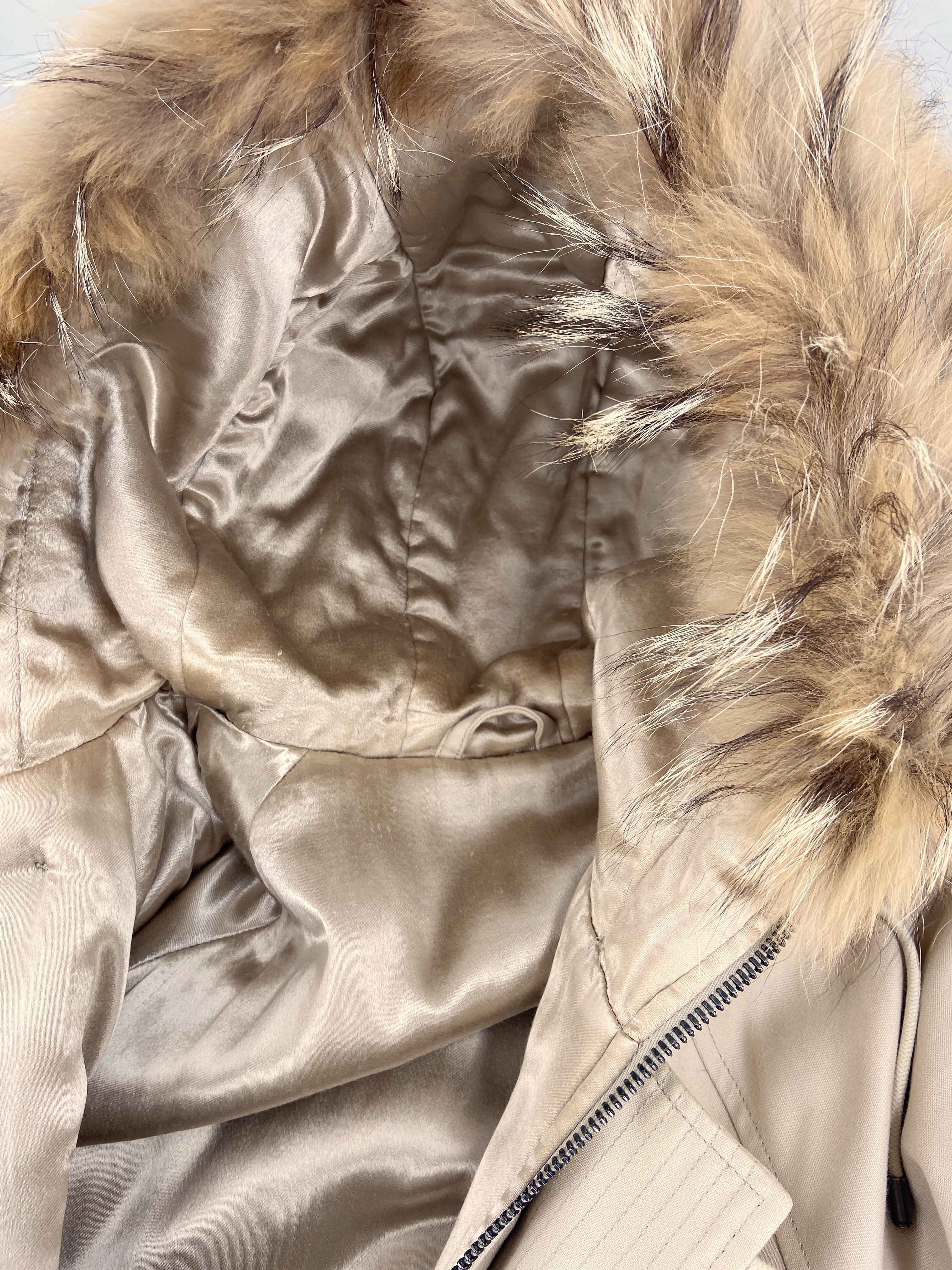 Gucci Fall 1998 Menswear Coyote Fur Hood N-3B Heavyweight Military Winter Coat 48 - 21