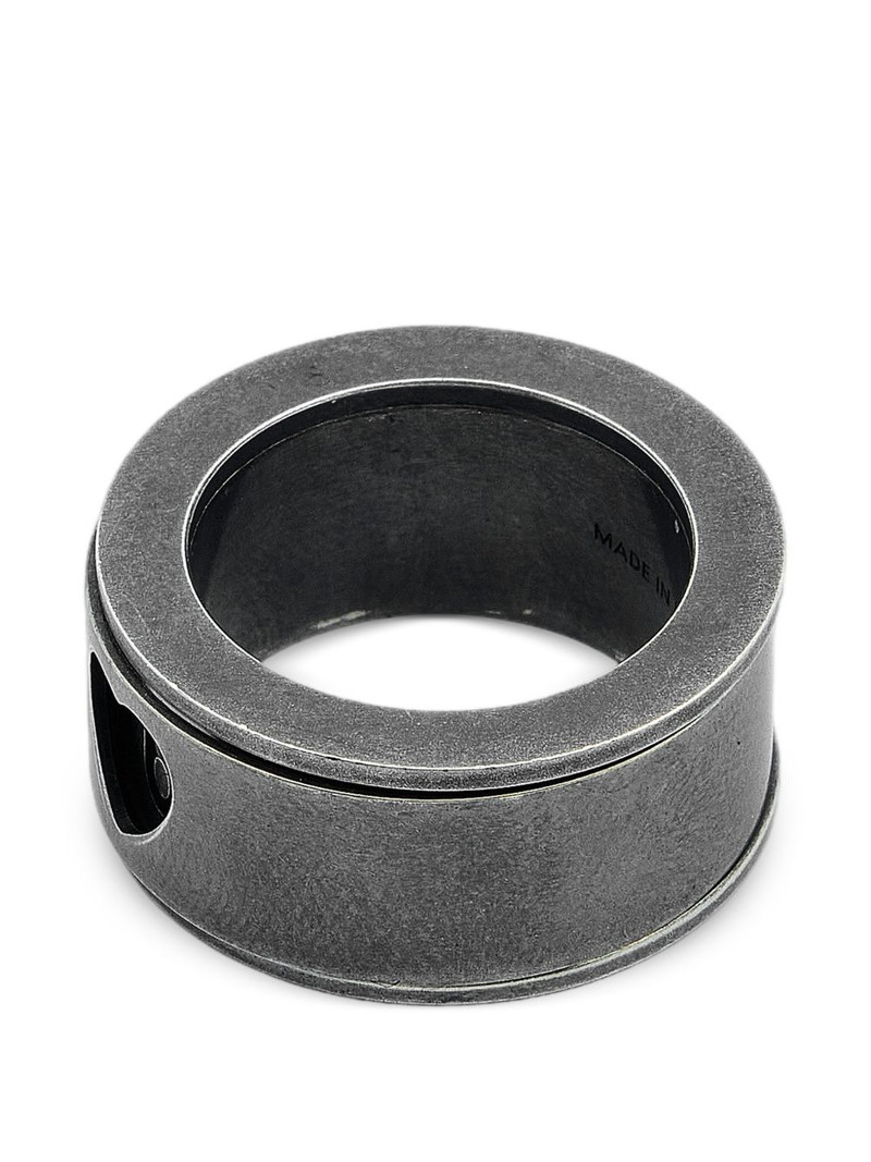 embossed ring 3