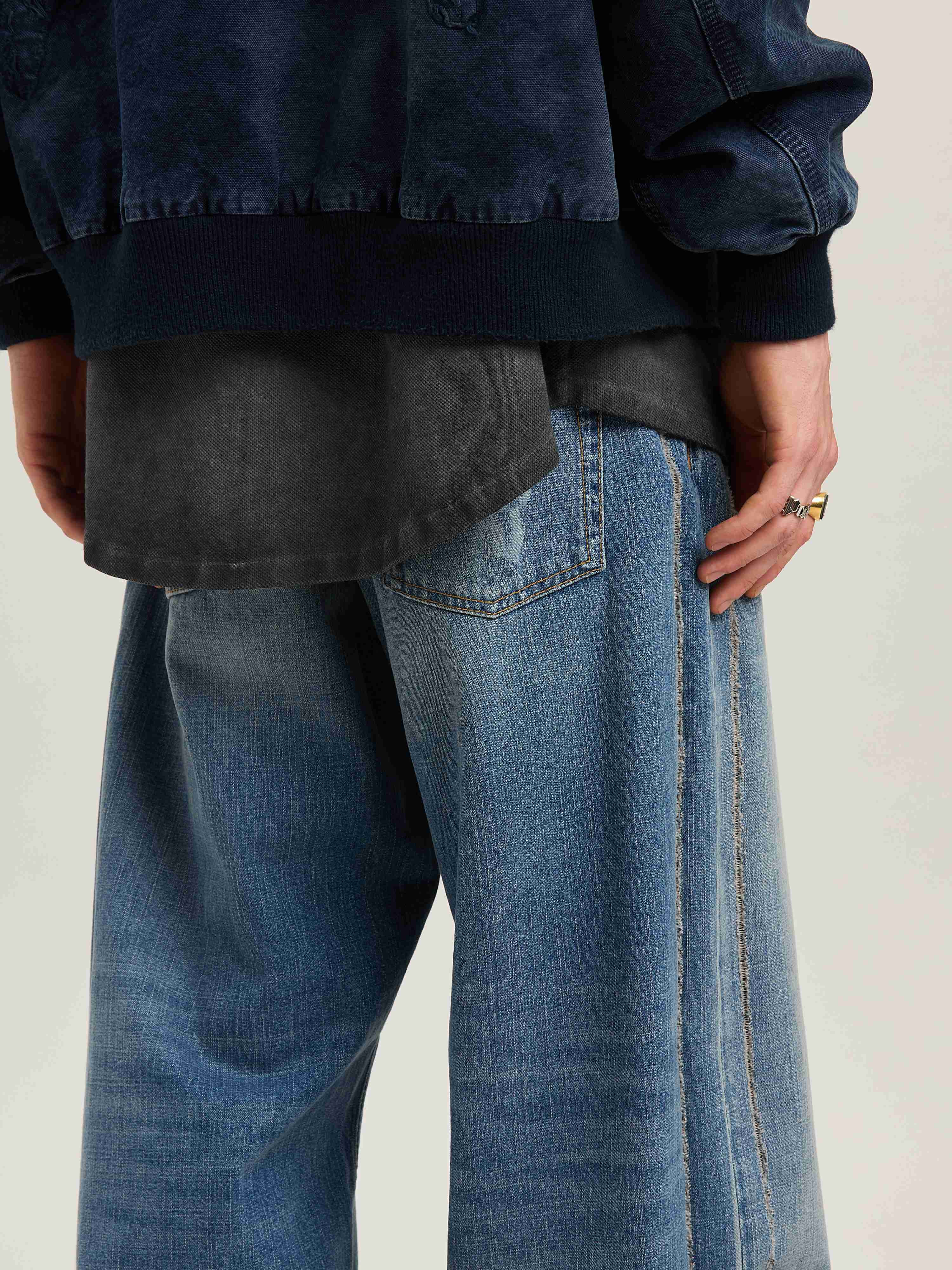 Lasered Curved Logo denim Pants - 6