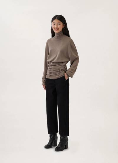Lemaire BUTTONED TURTLENECK
MERINO BLEND outlook