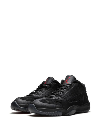 Jordan Air Jordan 11 Retro Low referee outlook